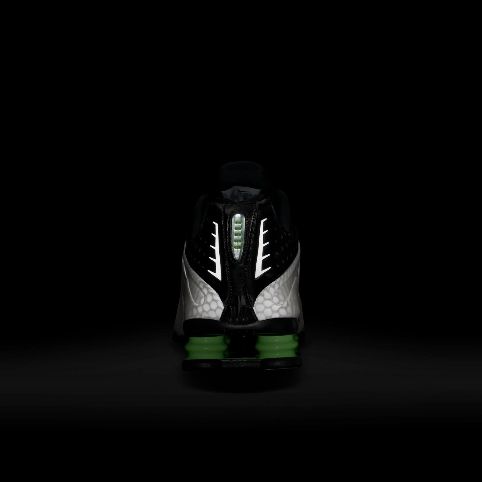 Nike Shox R4 SP "Grey Haze & Lime Glow" drops in 2026