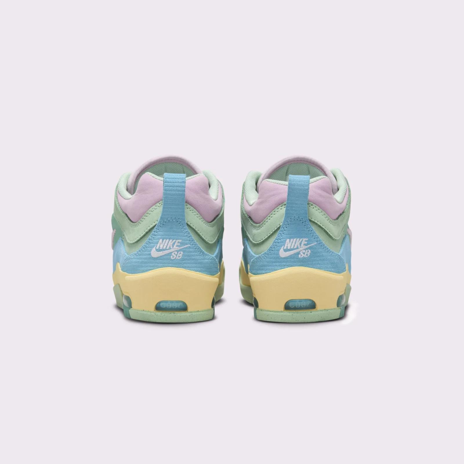 Verdy x Nike SB Air Max Ishod Visty HF4074-400