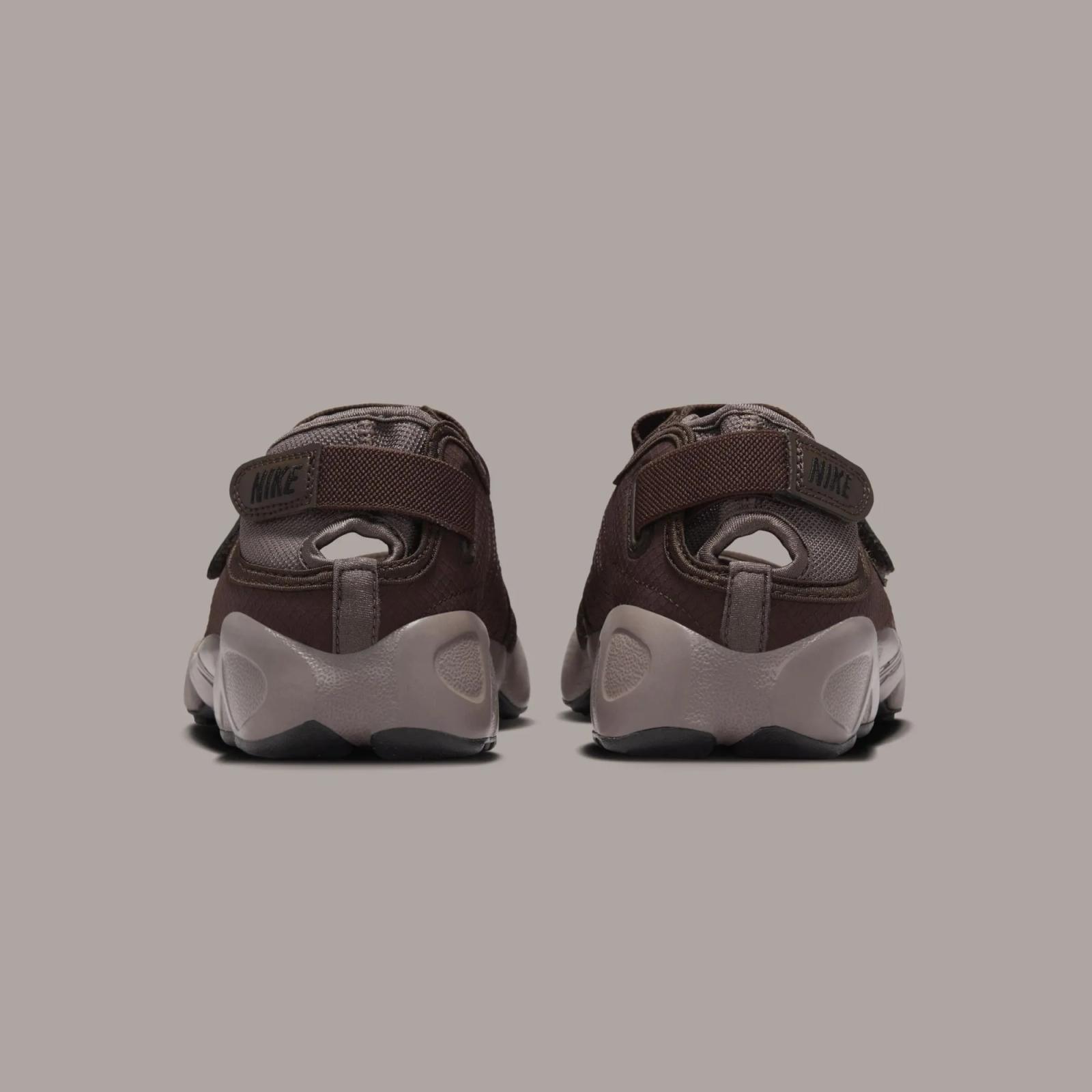 Nike Air Rift Baroque Brown FN6740-200