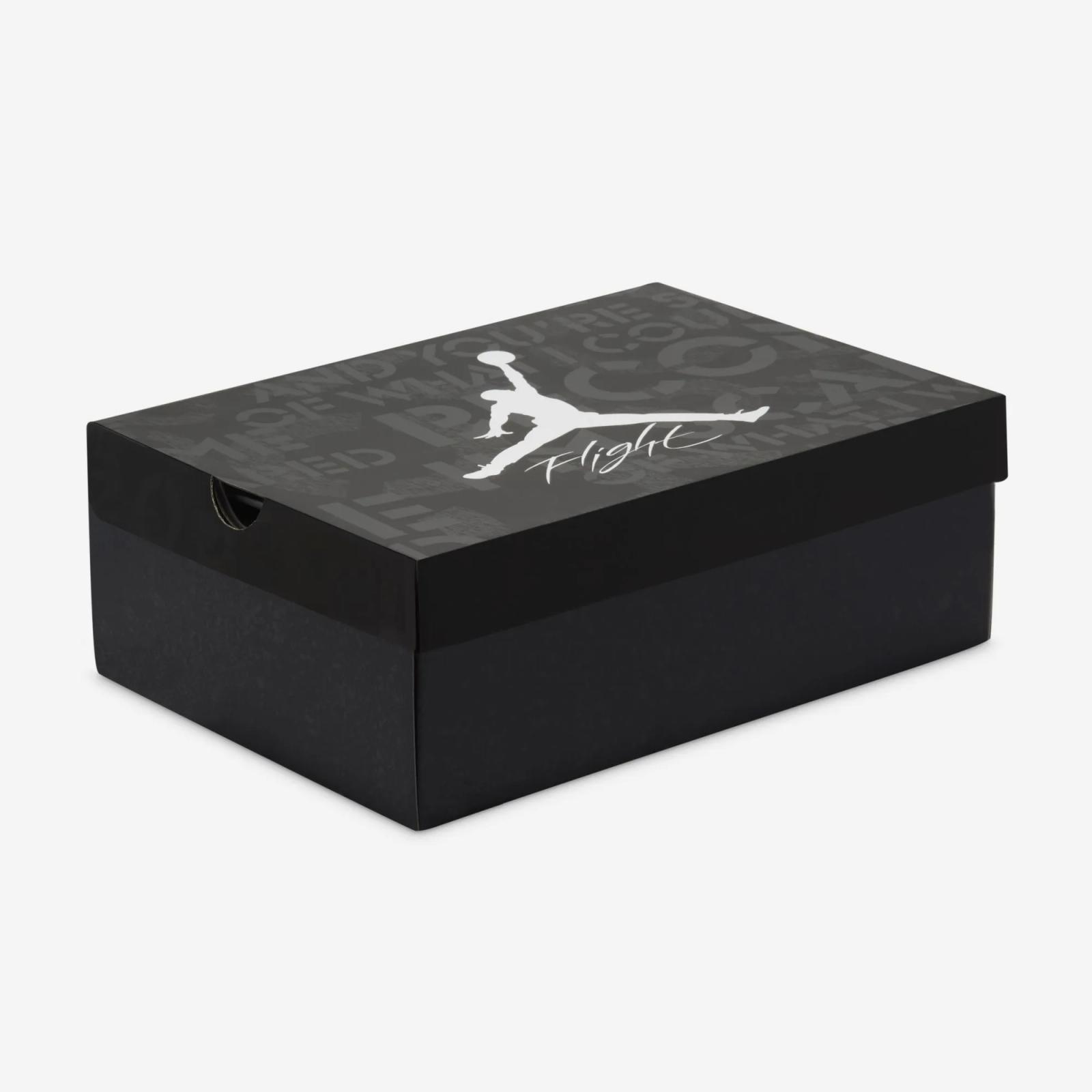Air Jordan 4 Retro Fear FQ8138-002