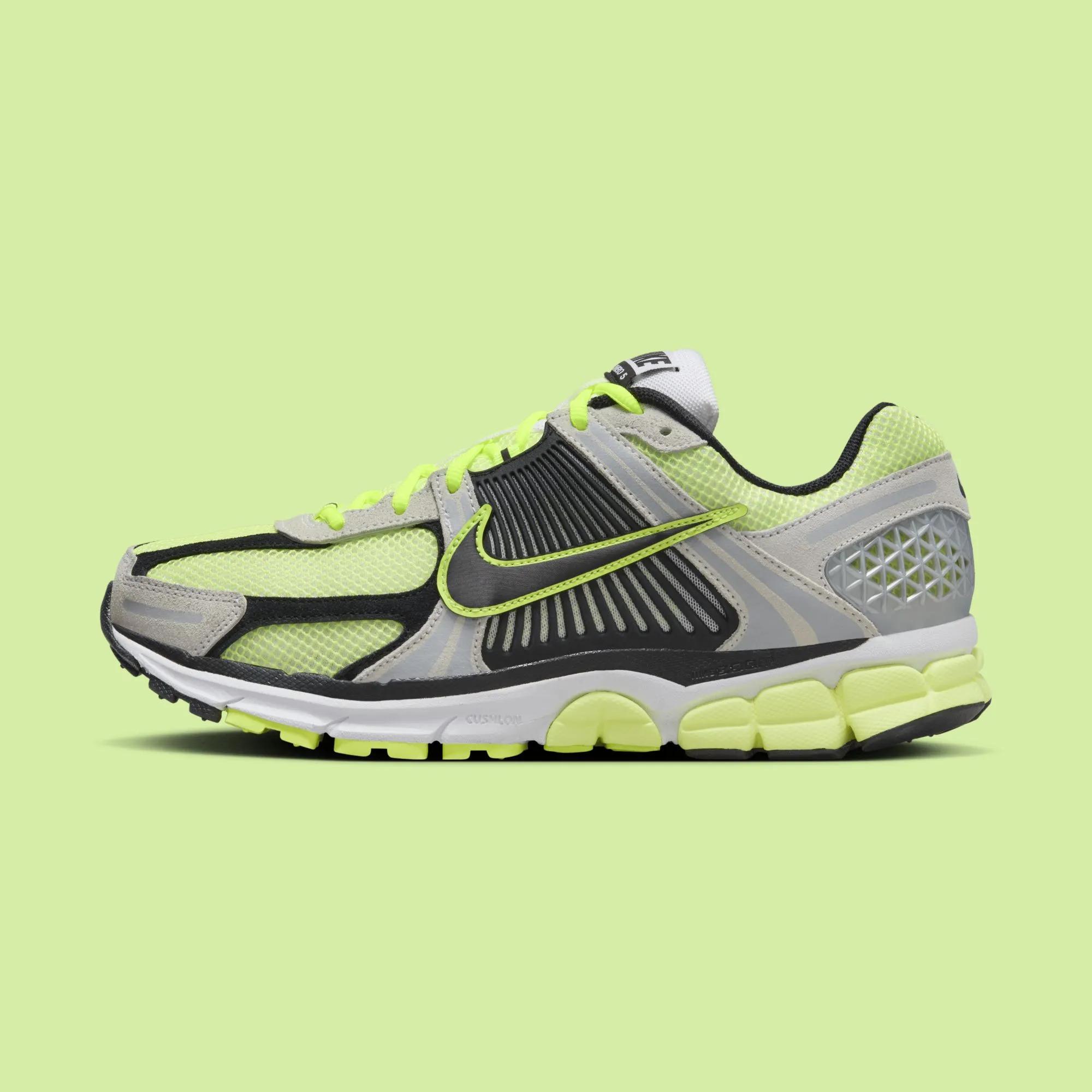 Nike Zoom Vomero 5 “Volt / Metallic Platinum”