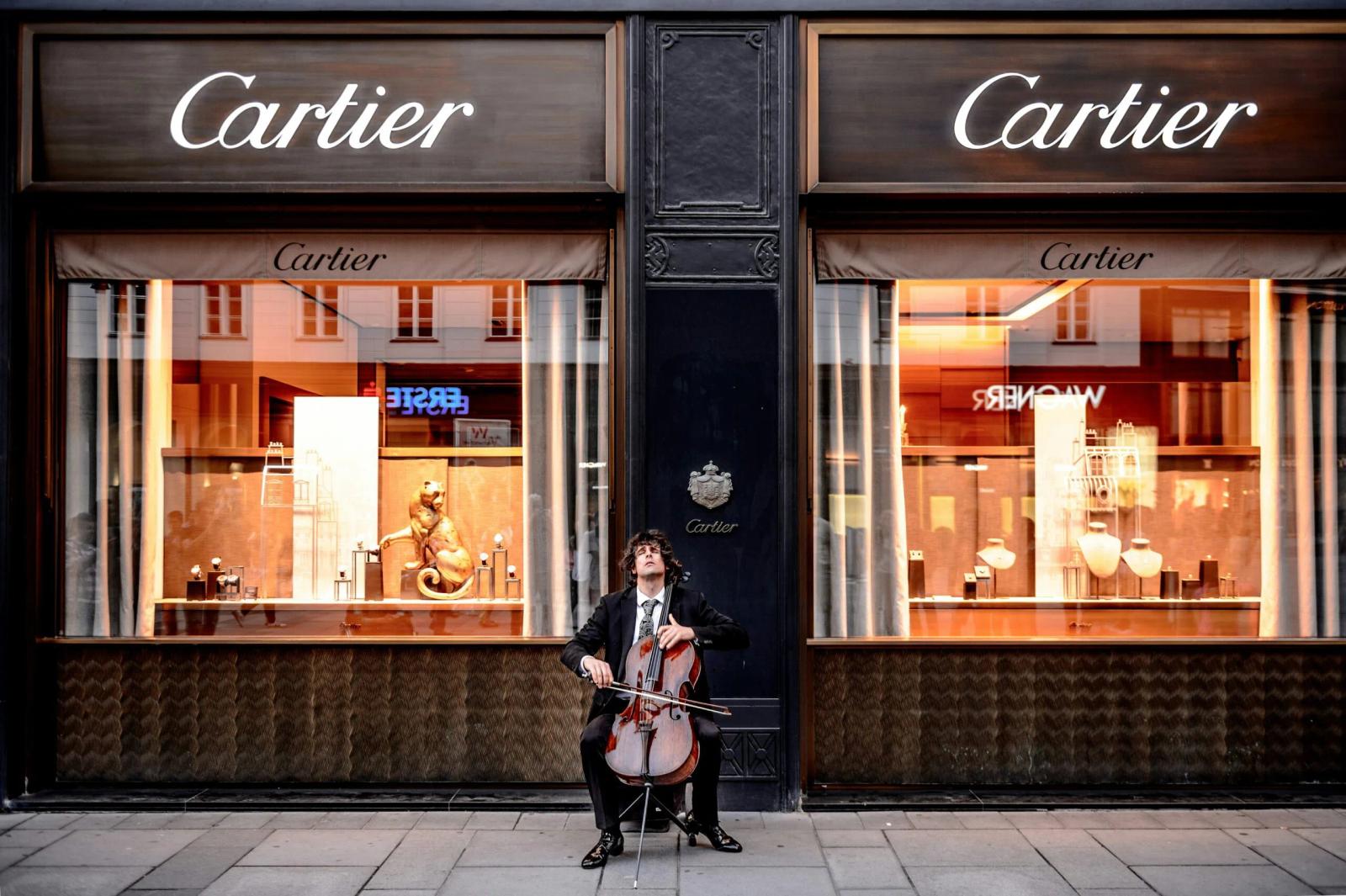 Cartier Opens First Store in Bucharest