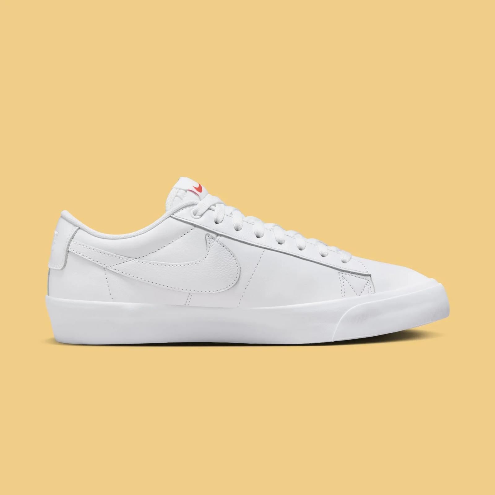 Nike SB Blazer Low Pro GT ISO Triple White DR9099-101