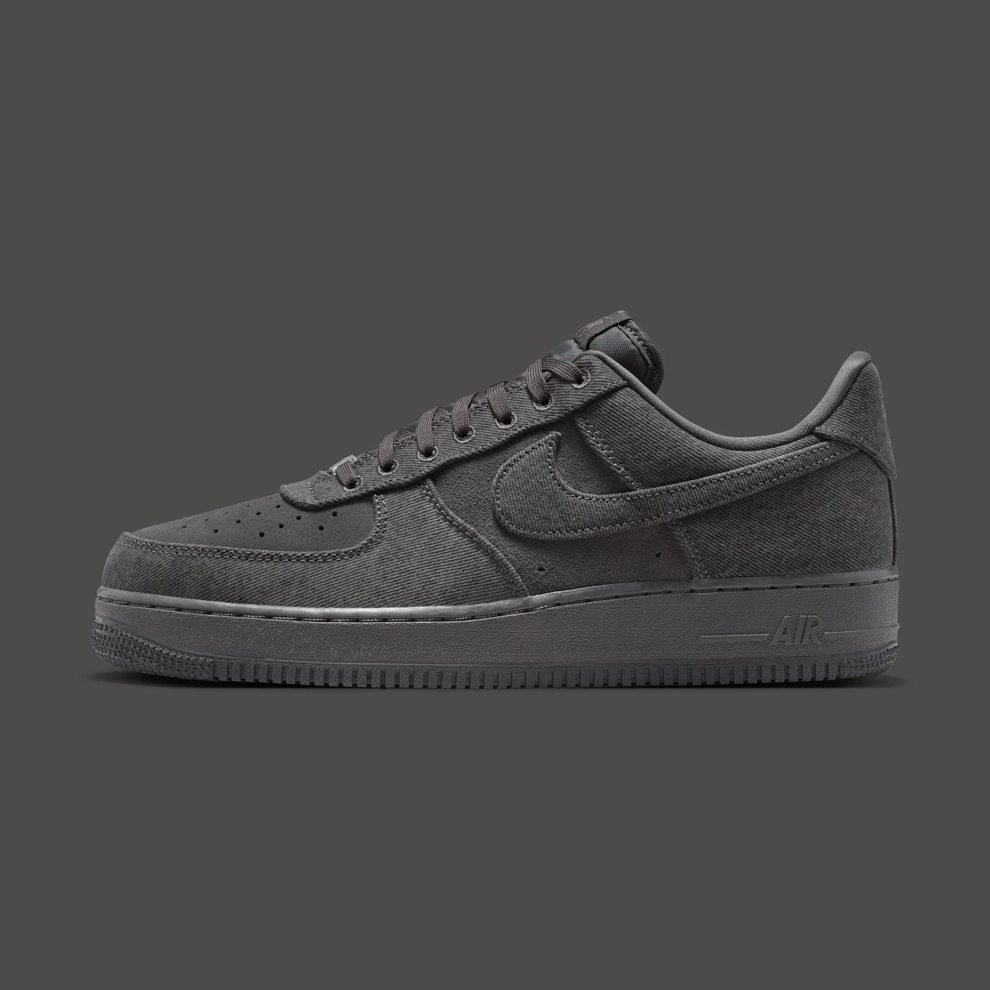 Nike Air Force 1 Low "Anthracite & Medium Ash" drops in 2026