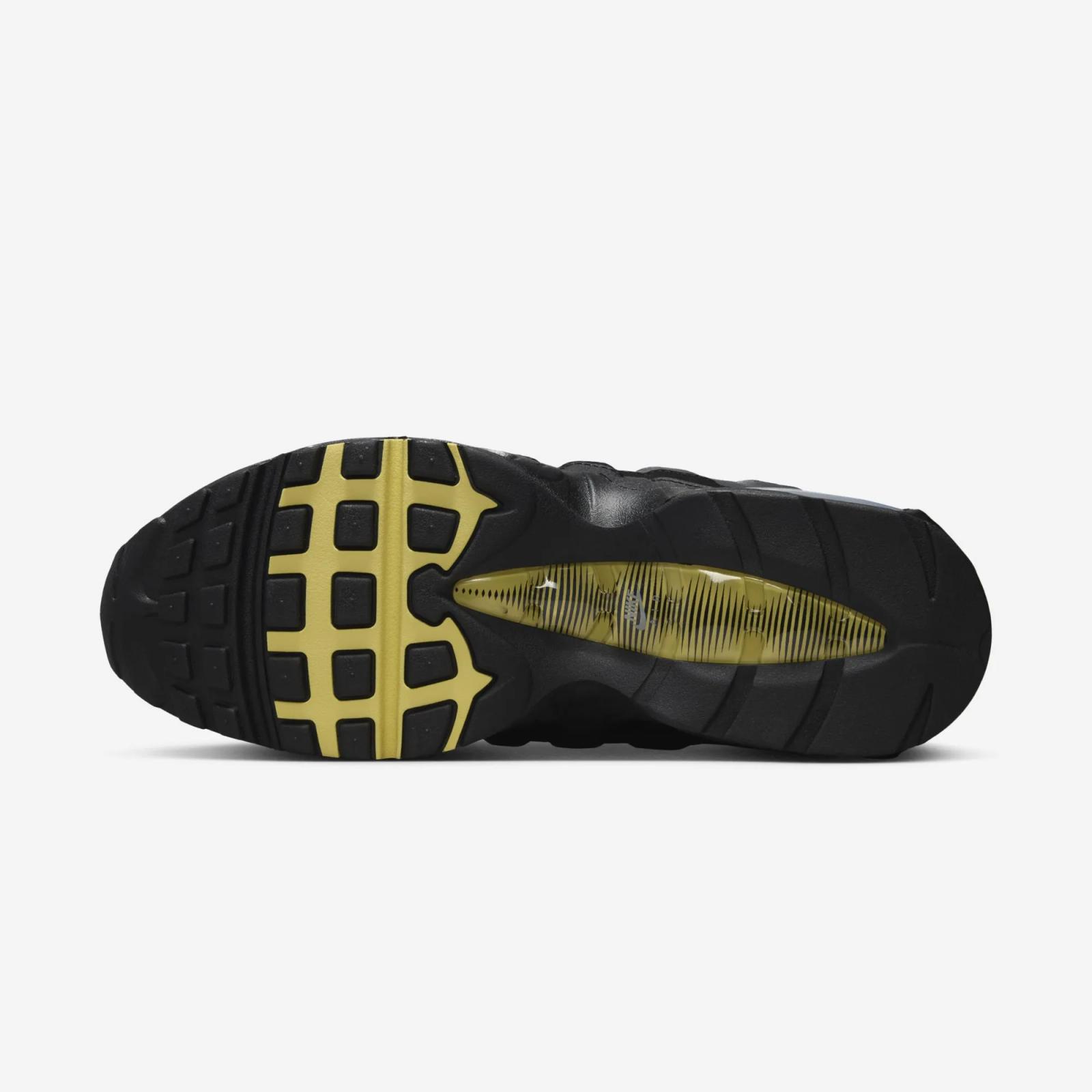 Nike Air Max 95 OG Big Bubble Batman 2025 Release Date IB7862-002