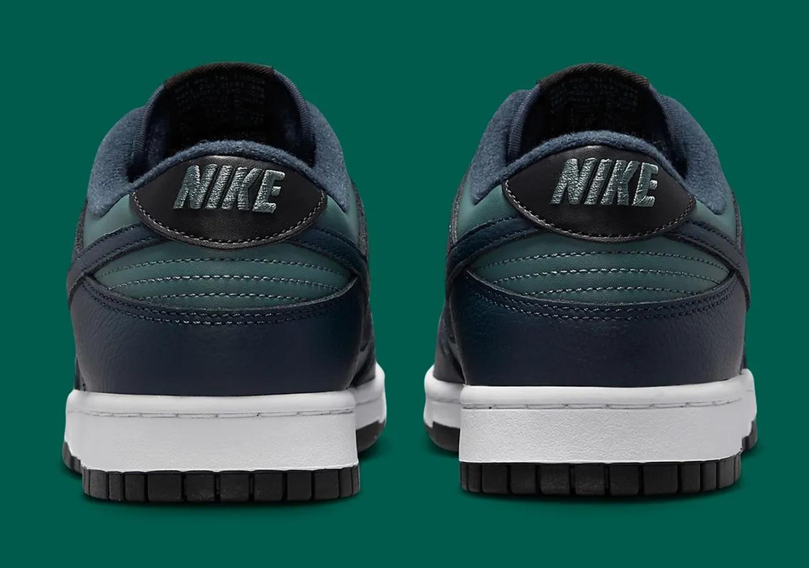 Nike Dunk Low Armoury Navy