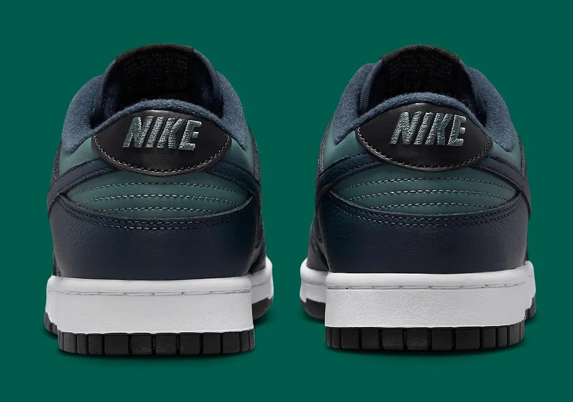 Nike Dunk Low Armoury Navy