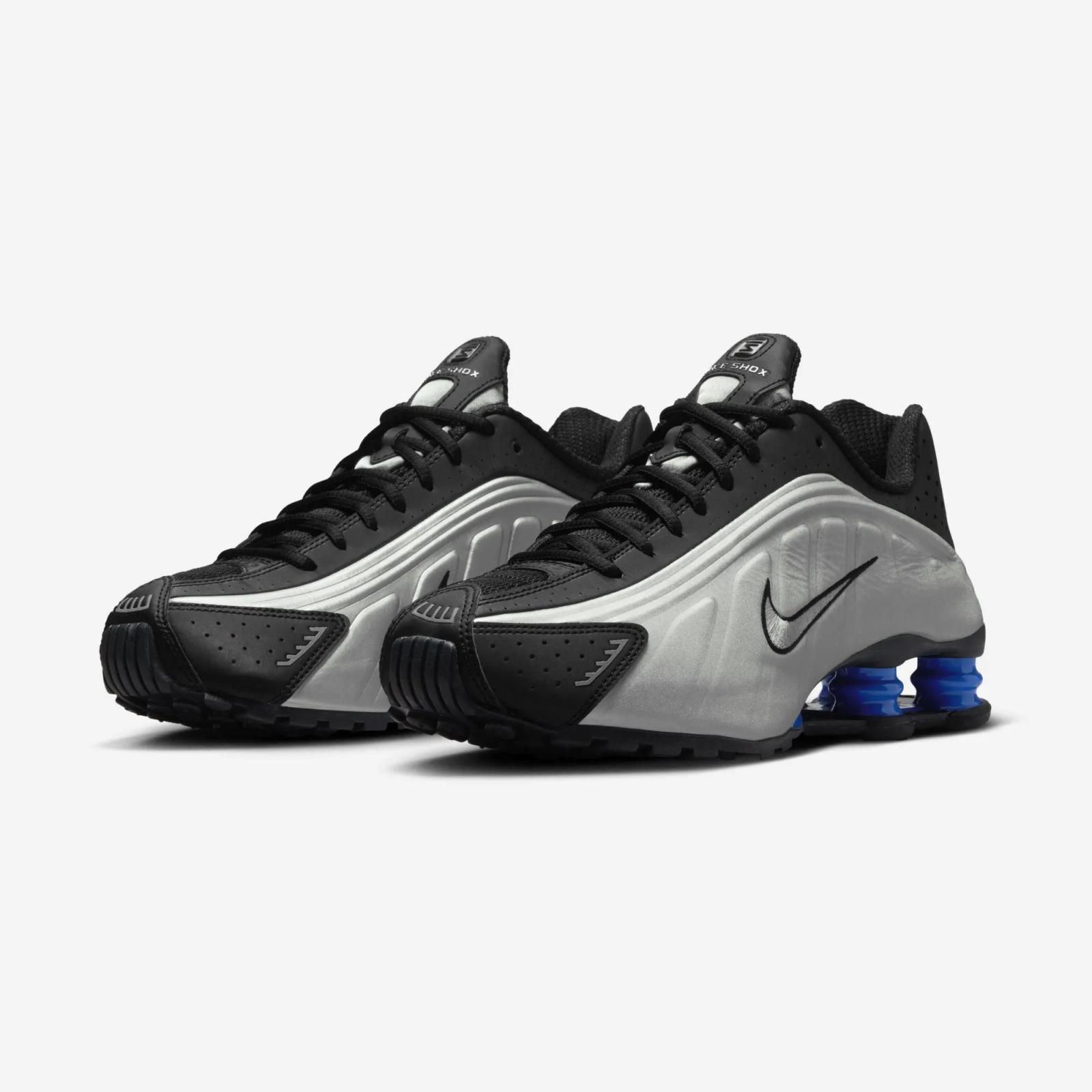 Nike Shox R4 Black / Metallic / Blue AR3565-006