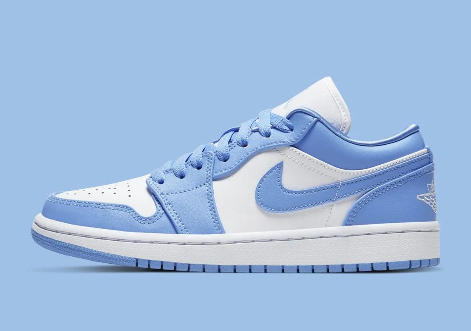 Air Jordan 1 Low WMNS UNC