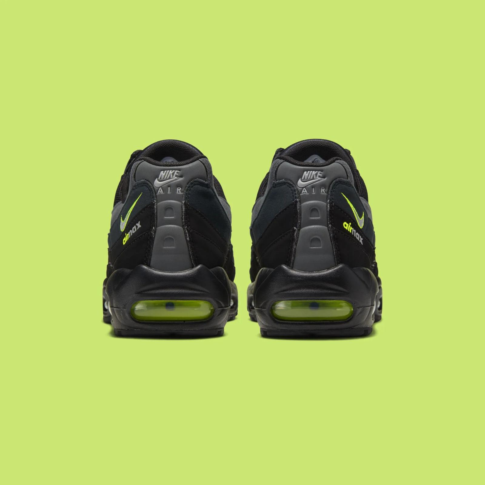Nike Air Max 95 Retro Logo 2024 Restock CV1635-002