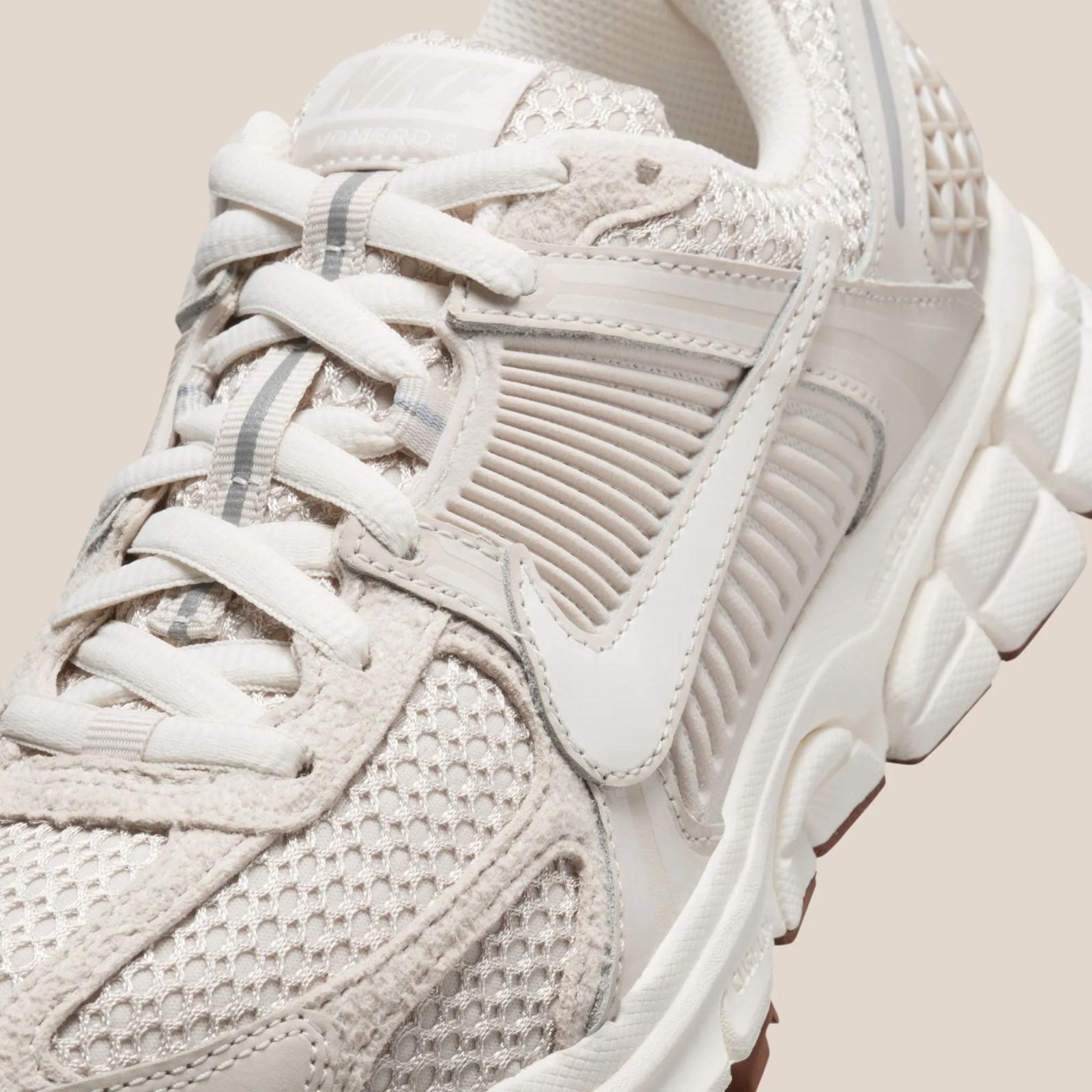 Nike Zoom Vomero 5 Light Orewood Brown FZ3780-101