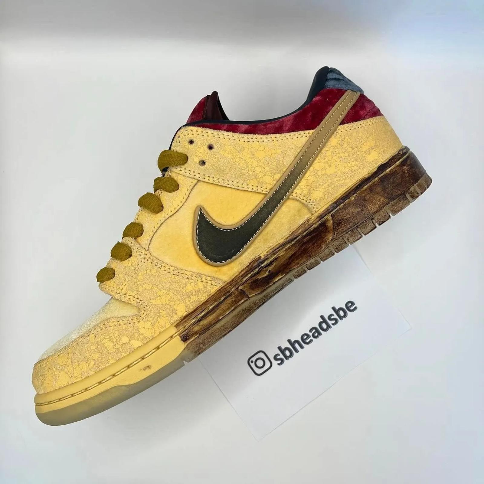 Nike SB Dunk Low Pro City of Cinema FZ1278-200