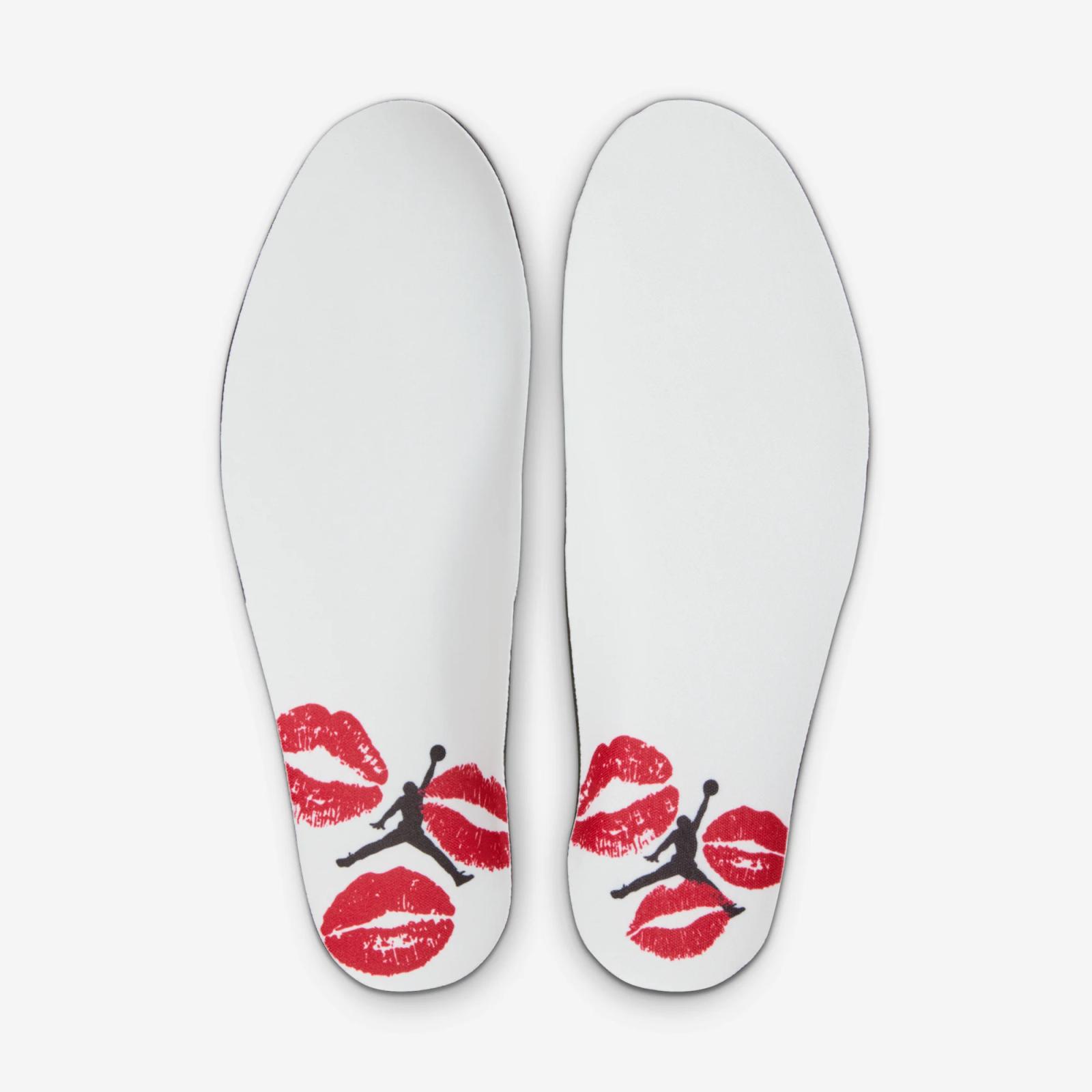 Air Jordan 4 Retro Sierra Red HV0823-108 Release Date 2026