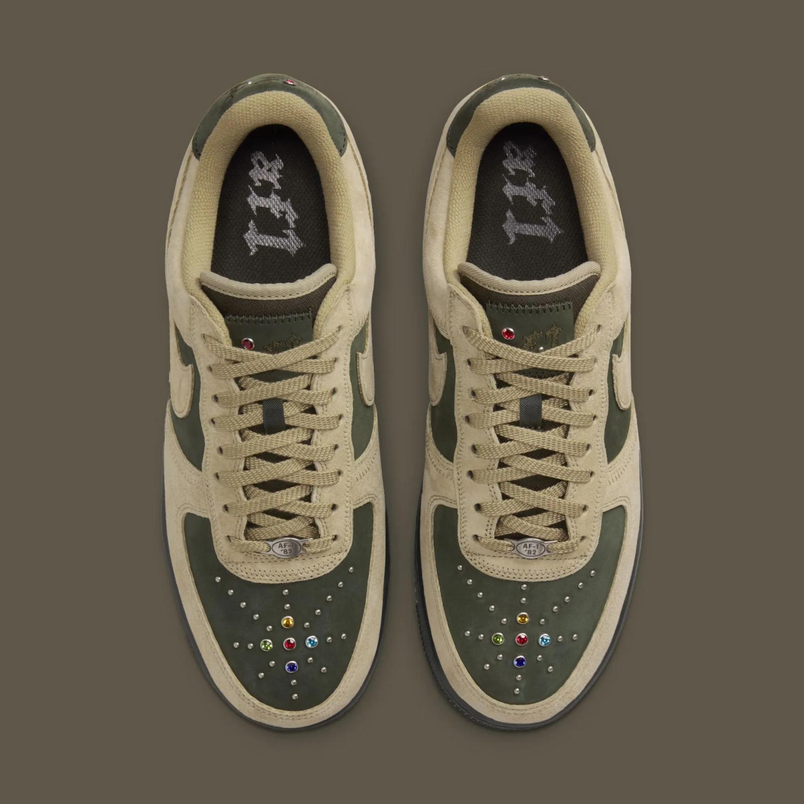 Nike Air Force 1 Low Retro QS HF0674-300