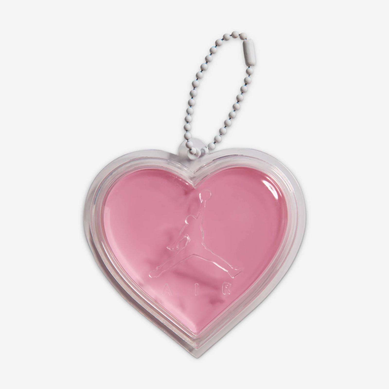 Air Jordan 4 Retro GS “White & Medium Soft Pink” drops February 1st, 2026