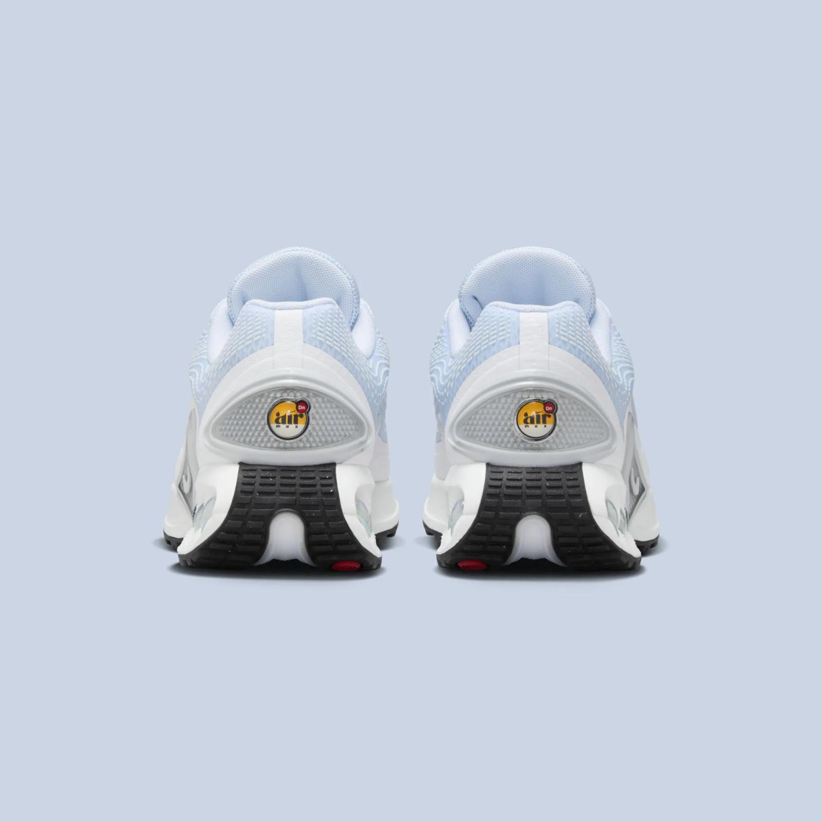 Nike Air Max Plus DN Half Blue FJ3145-400