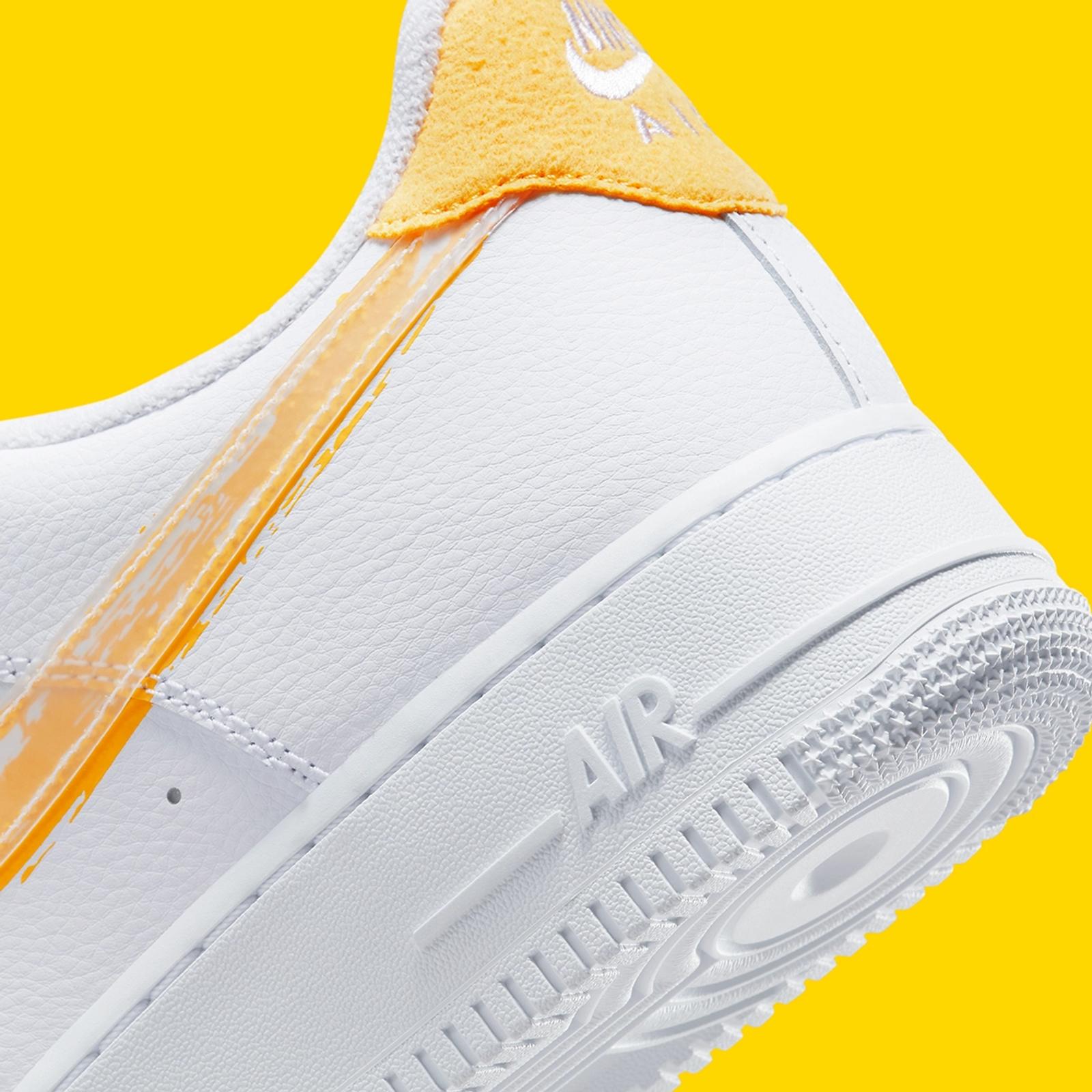 Nike Air Force 1 Low Solar Flare