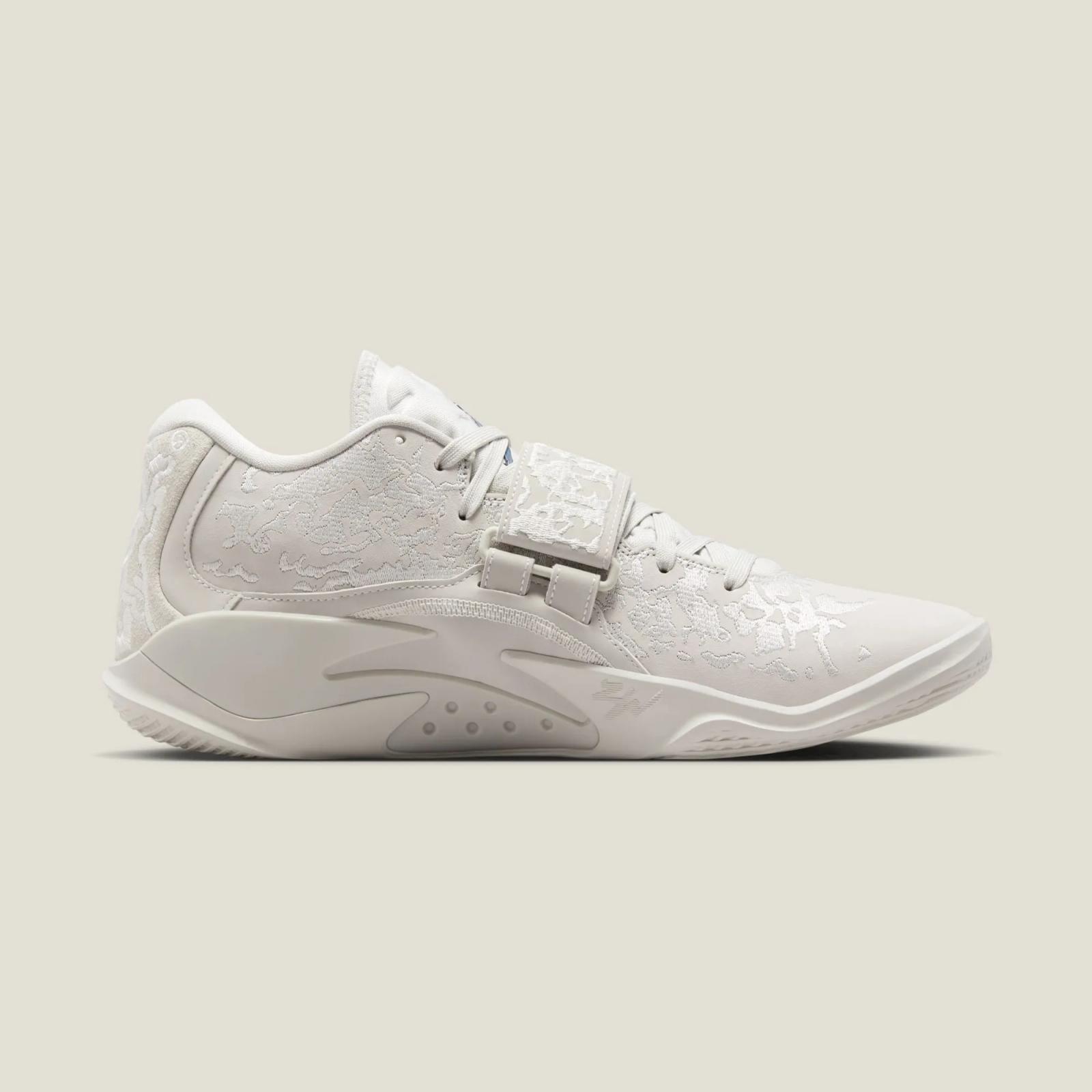 Jordan Zion 3 SE Light Bone FN1714-040