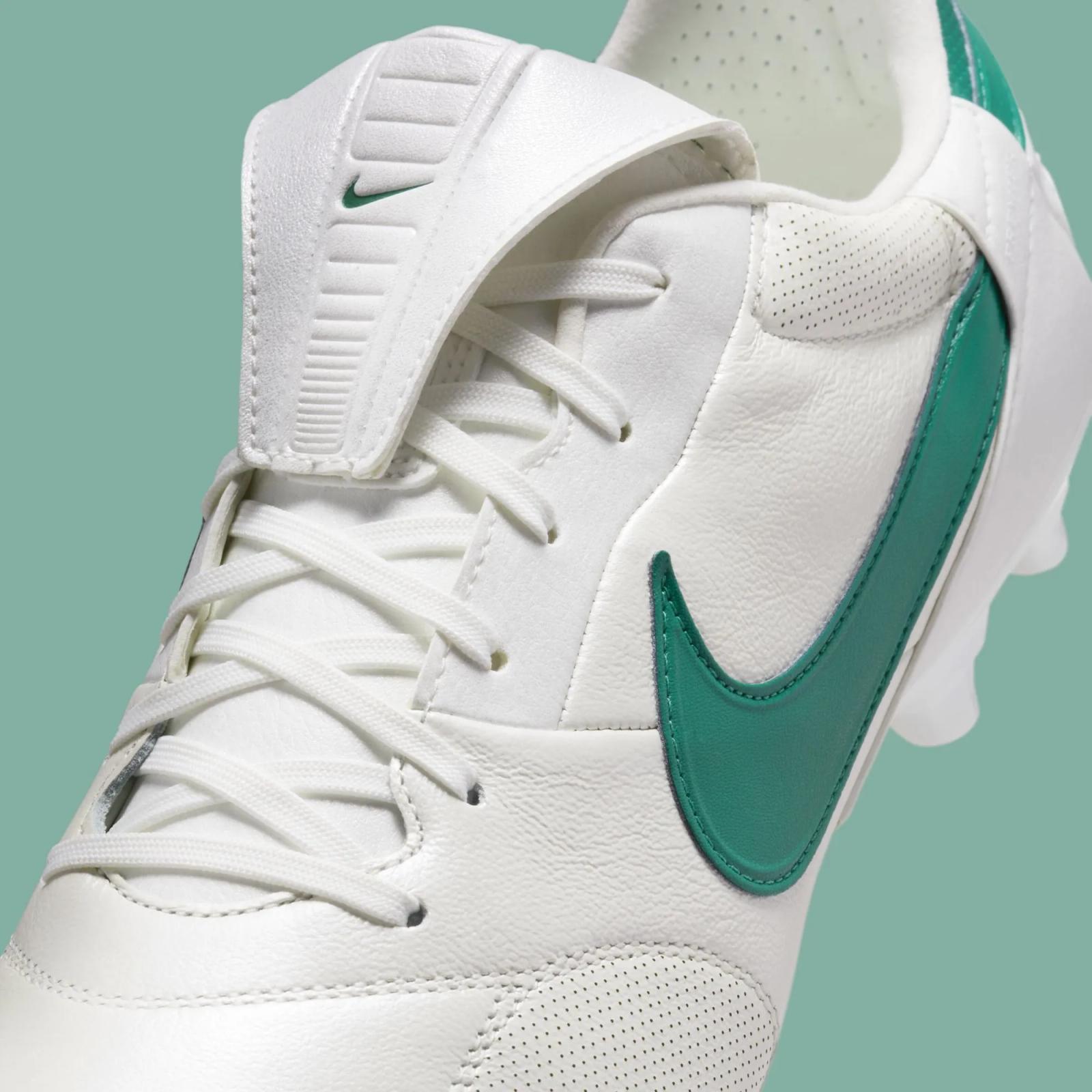 Nike Premier III U FG Metallic White Mystic Green