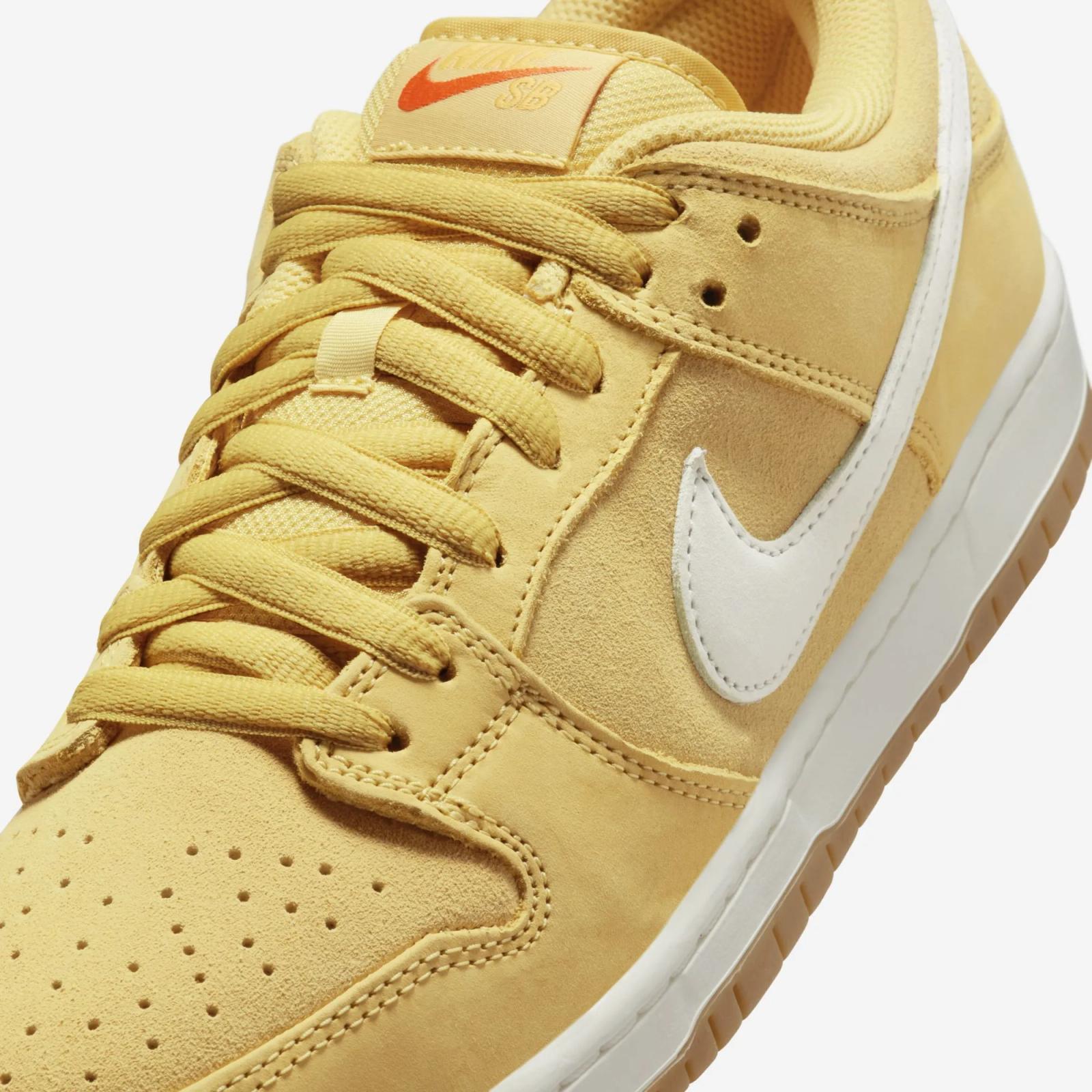 Nike SB Dunk Low Pro ISO Saturn Gold FJ1674-700
