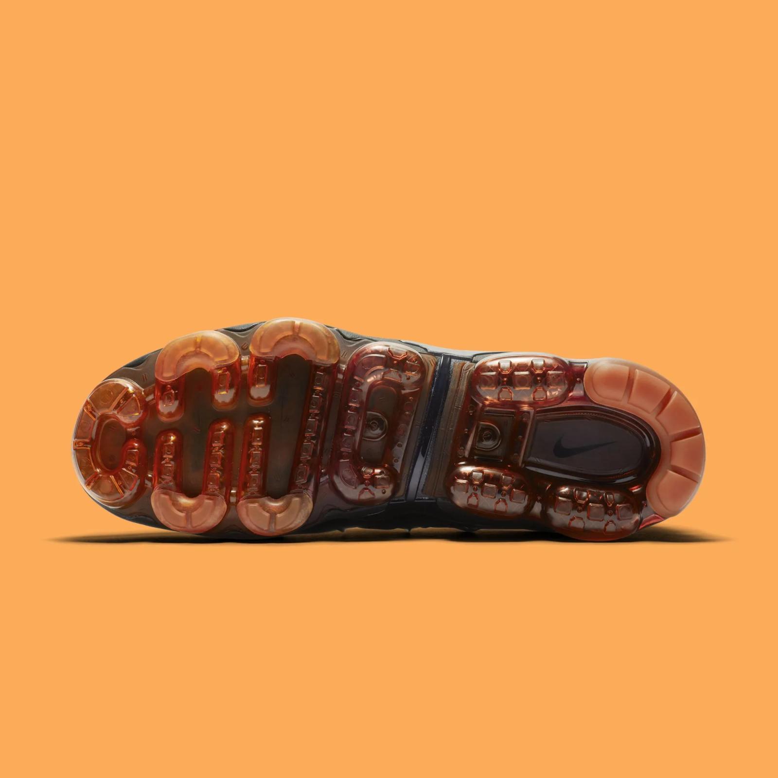 Nike Air VaporMax Plus Magma 2025 Restock CV1645-001