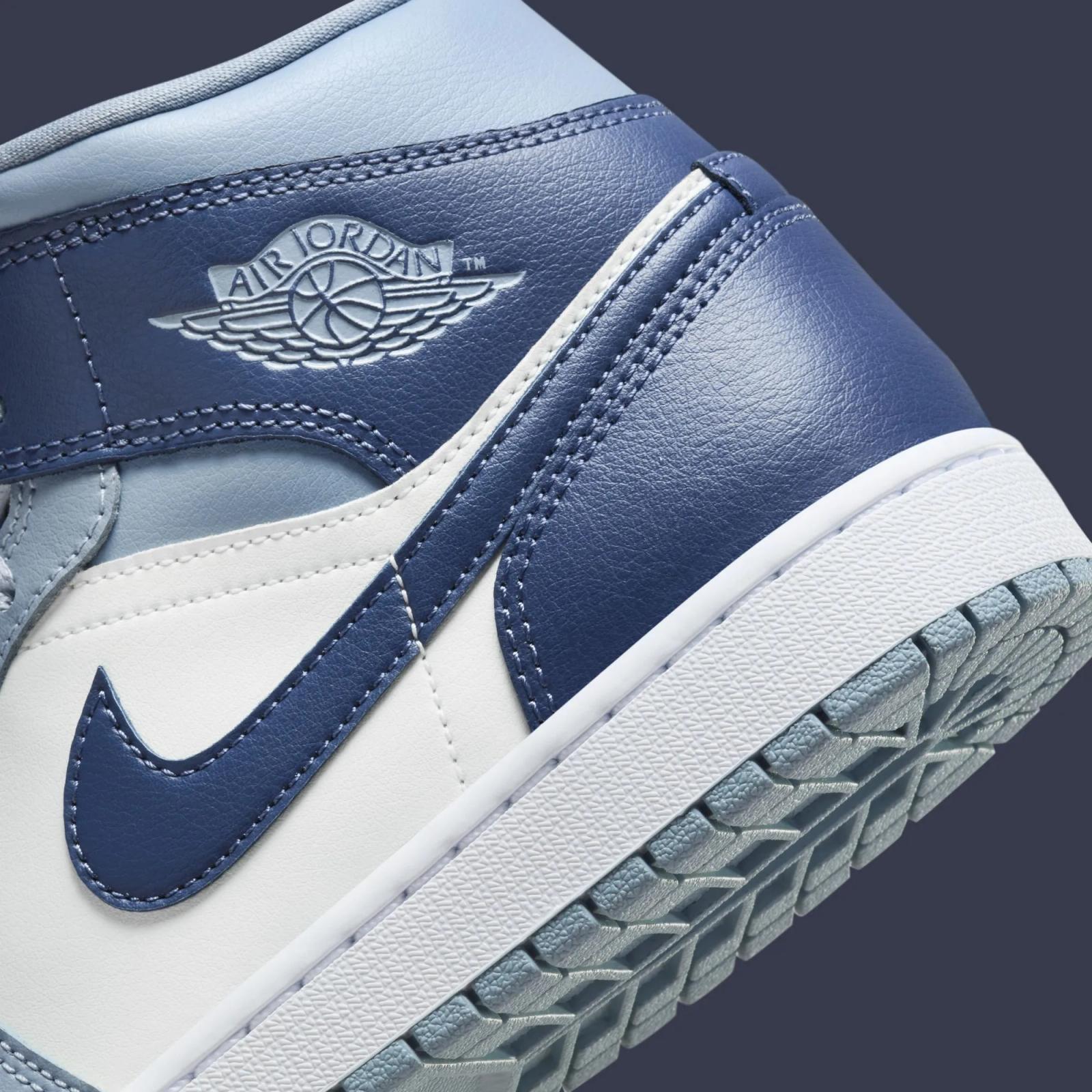 Air Jordan 1 Mid WMNS Diffused Blue