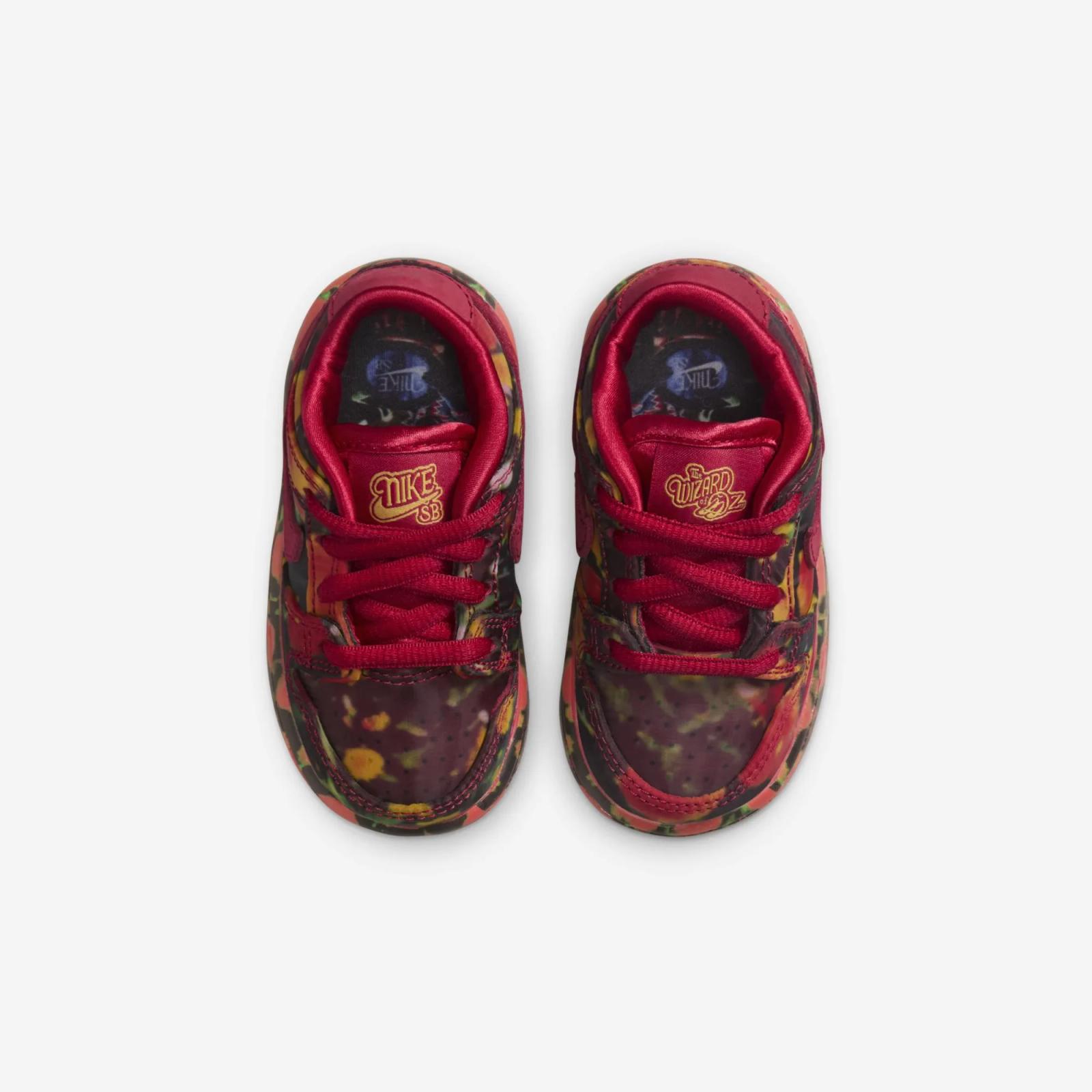 Wizard of Oz x Nike SB Dunk Low Pro Poppy Field FZ1237-600