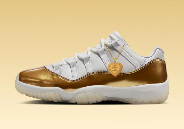 Air Jordan 11 Retro Low "Mother's Day" White/Metallic Gold/Team Gold