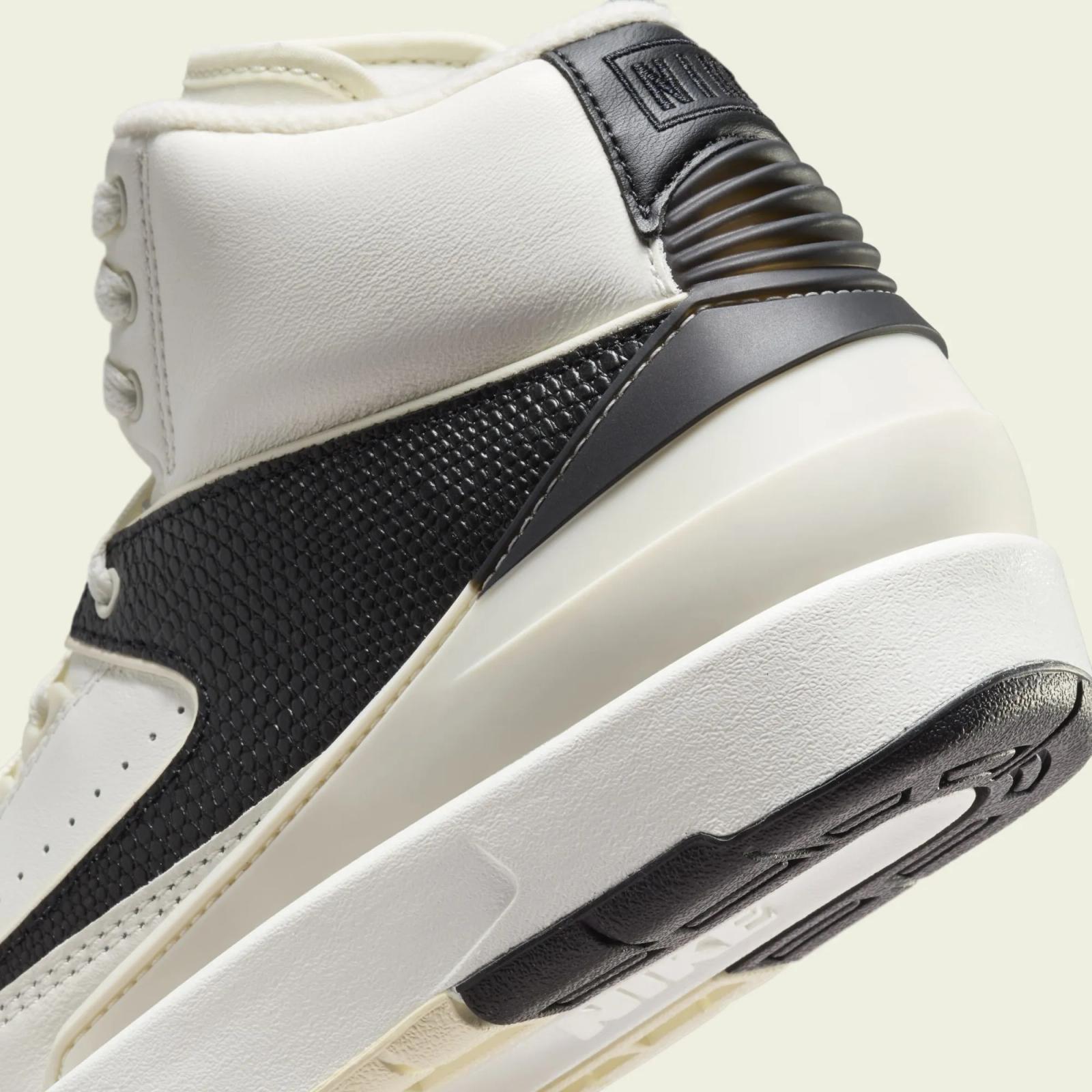 Air Jordan 2 Retro WMNS Sail Black