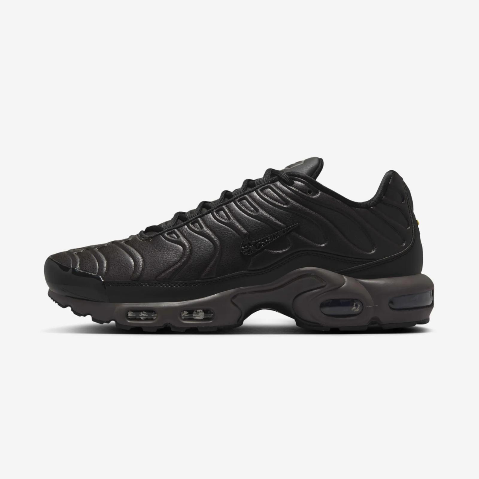 Nike Air Max Plus PRM QS Olympic “Black Tea / Petra Brown”