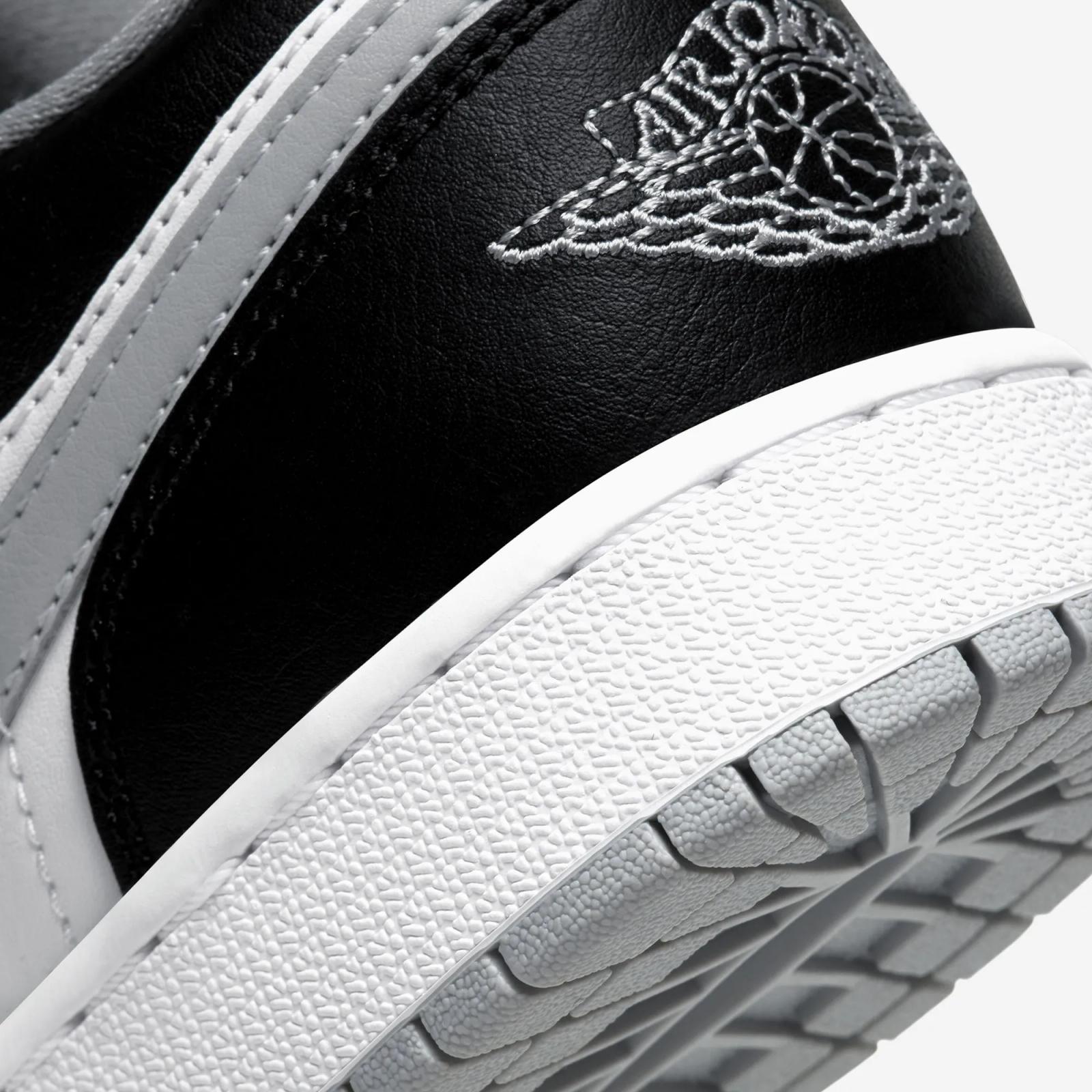 Air Jordan 1 Low GS Grey Toe 2025 Restock 553560-039