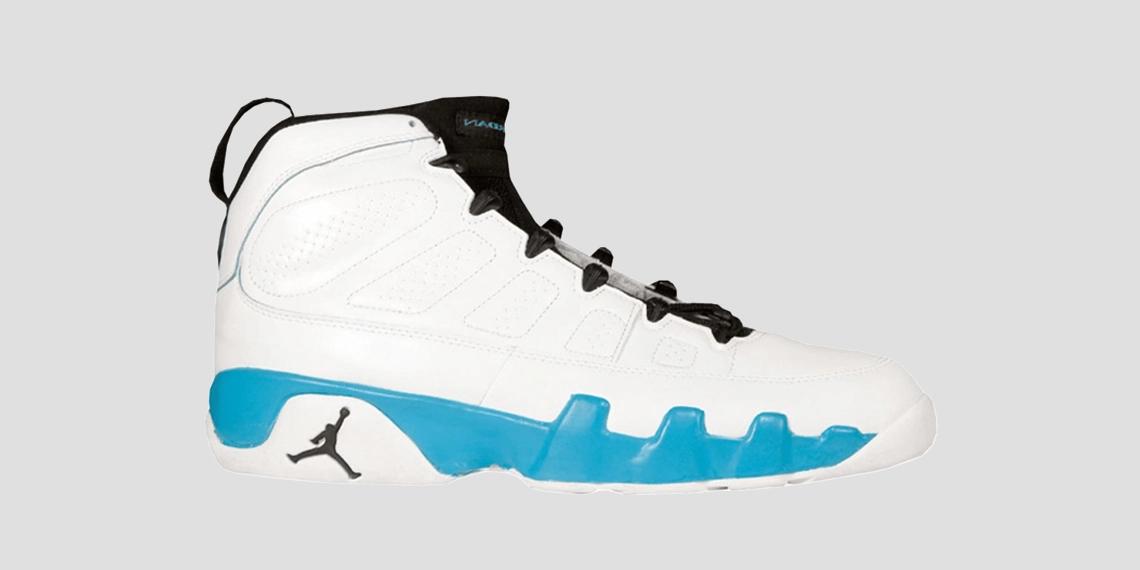 Air Jordan 9 "Powder Blue"