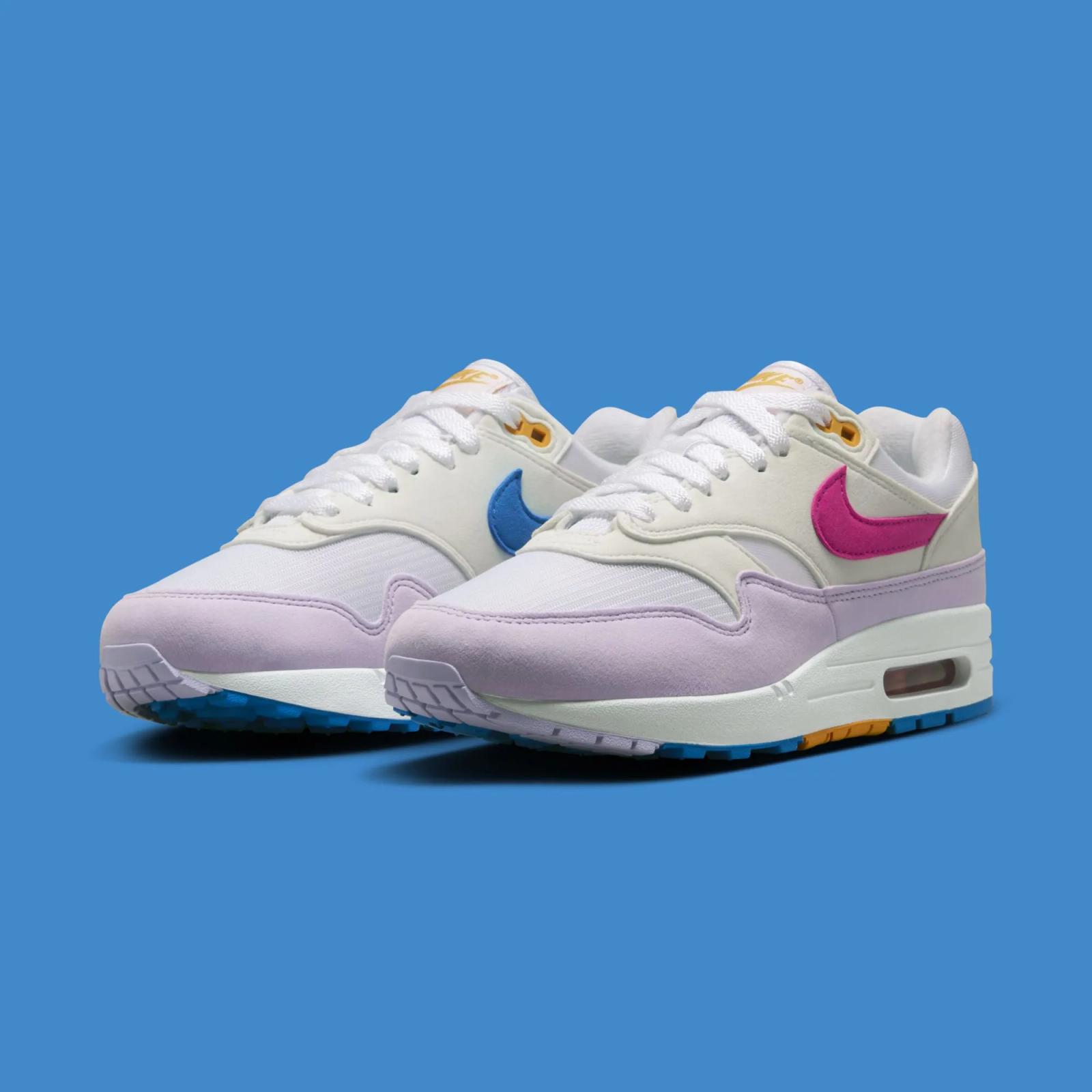 Nike Air Max 1 '87 Mismatch Swoosh HF5071-100