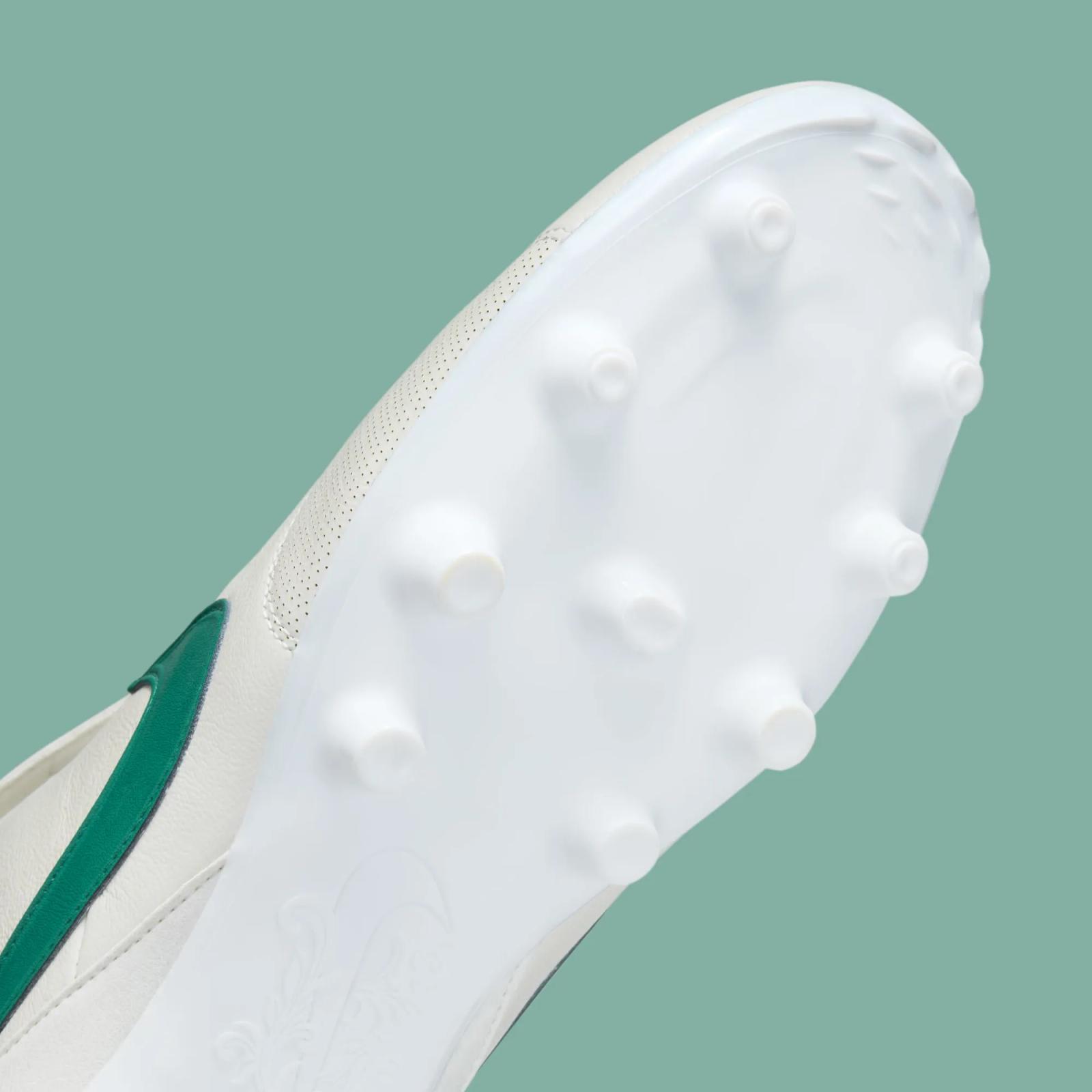 Nike Premier III U FG Metallic White Mystic Green