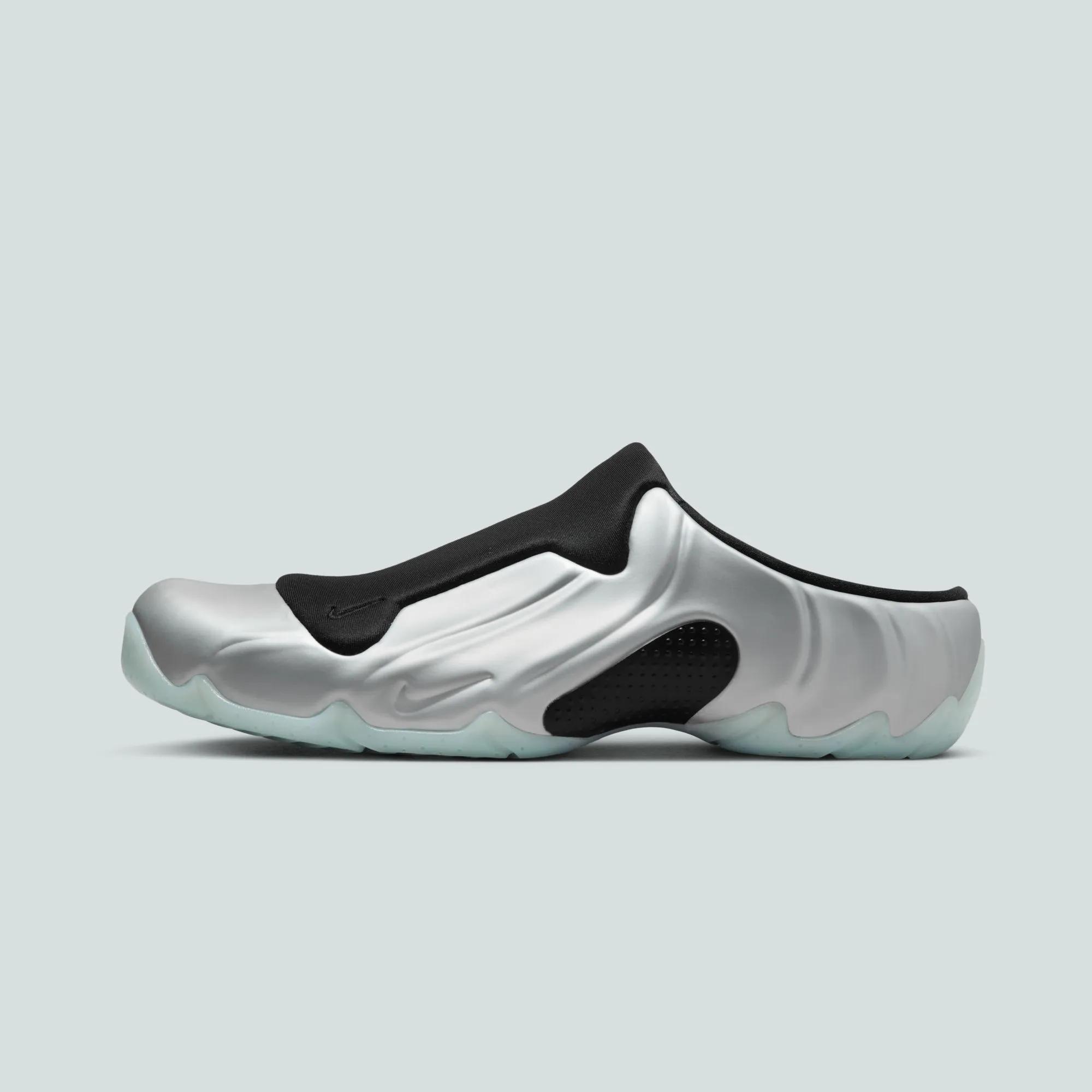 Nike Clogposite “Chrome”