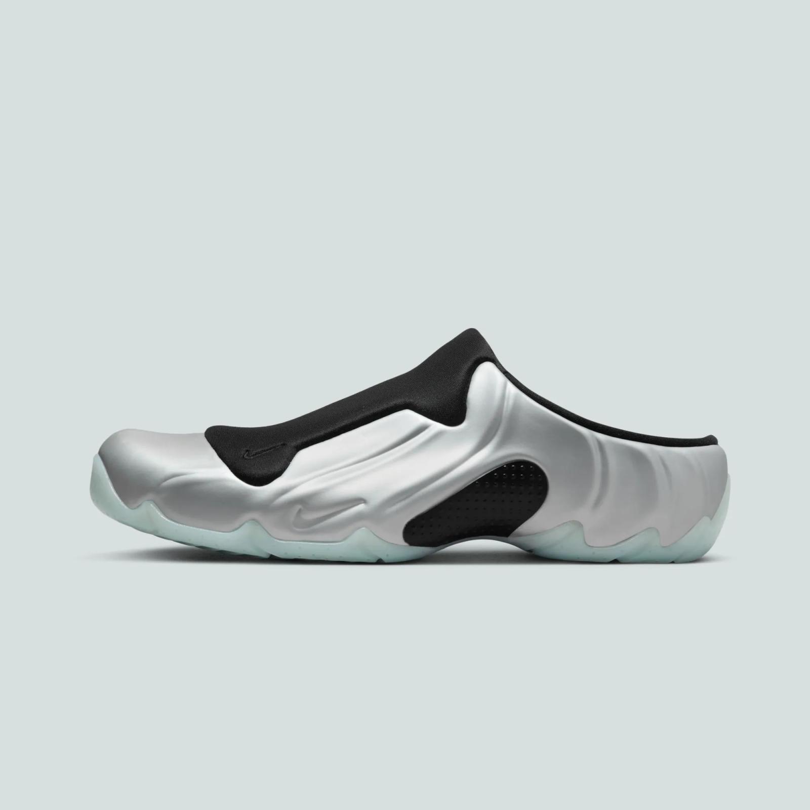 Nike Clogposite “Chrome”