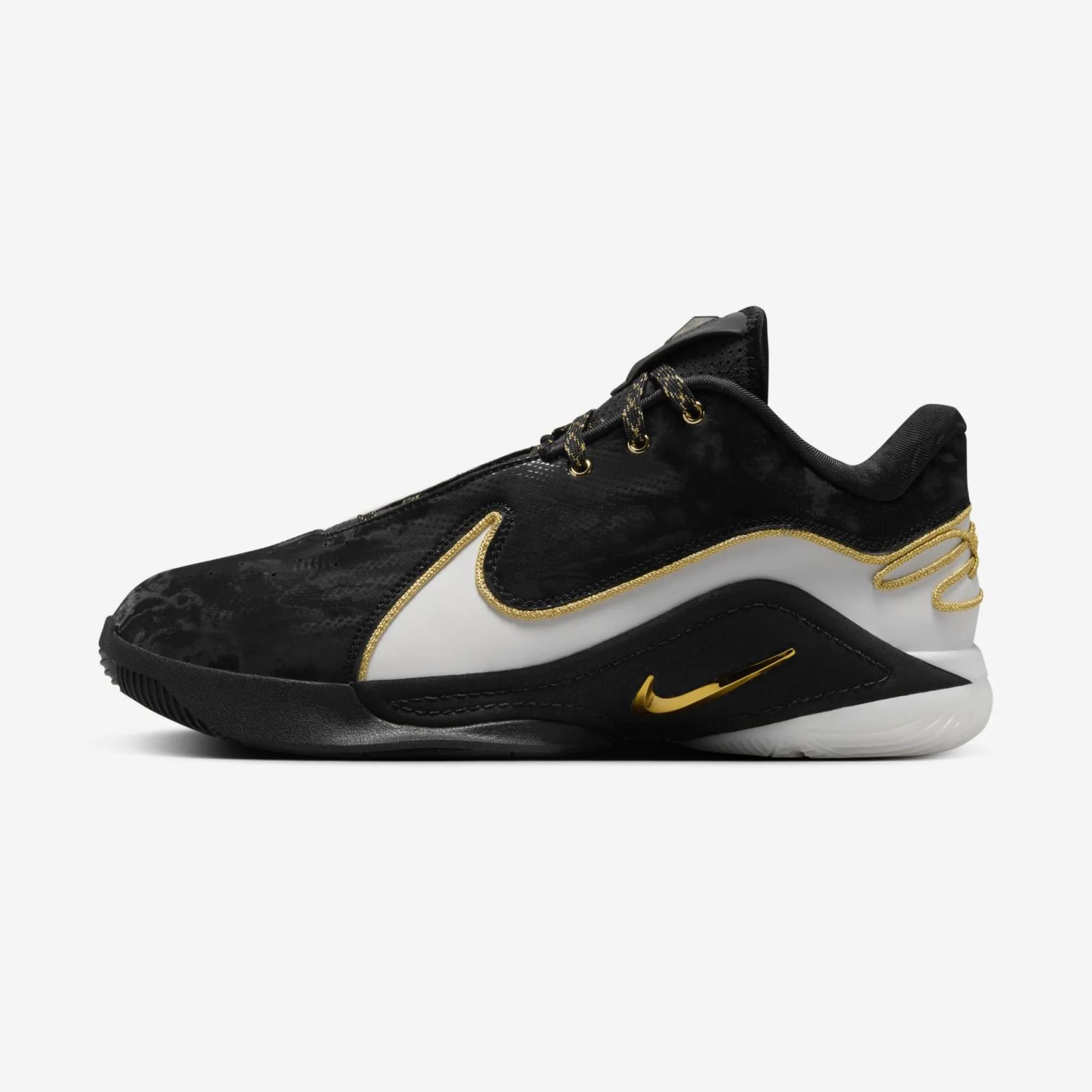 Nike LeBron 22 “Black History Month”