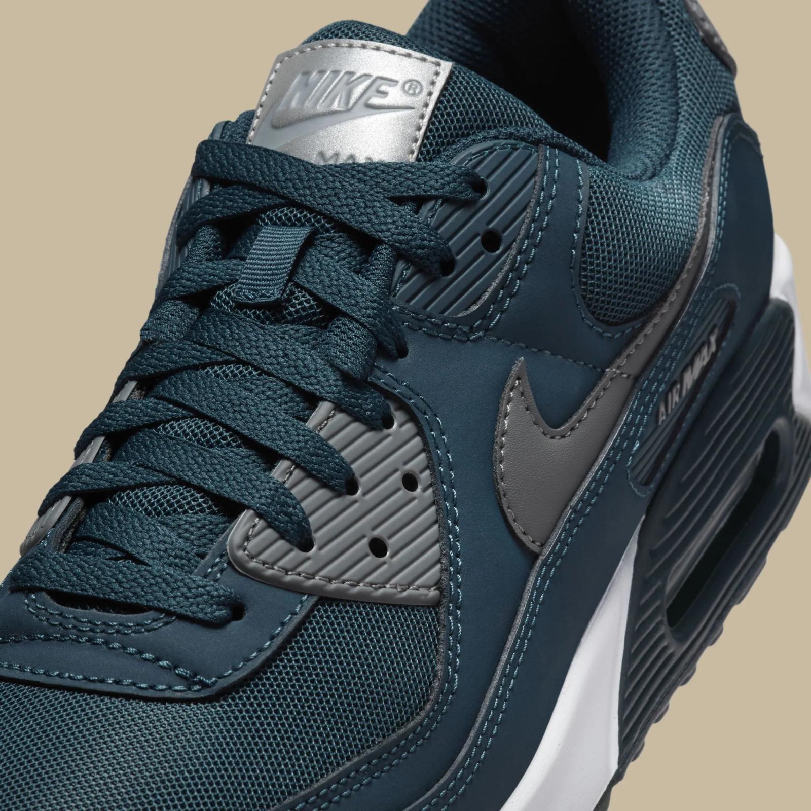 Nike Air Max 90 JD Armory Navy / Iron Grey HM0625-400