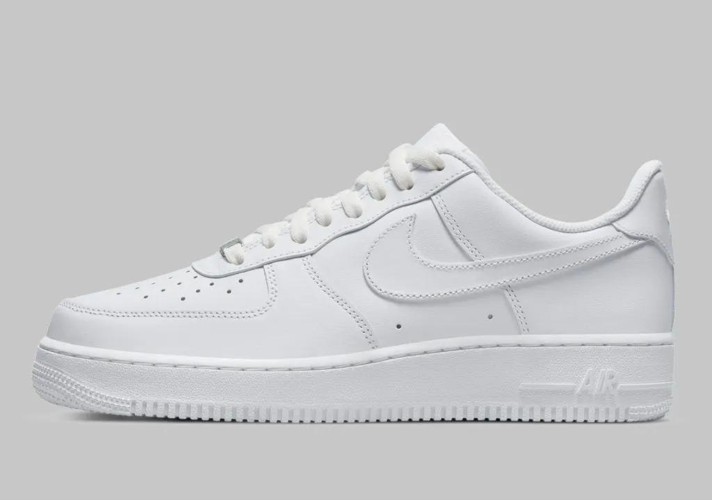 Nike Air Force 1 Low Triple White