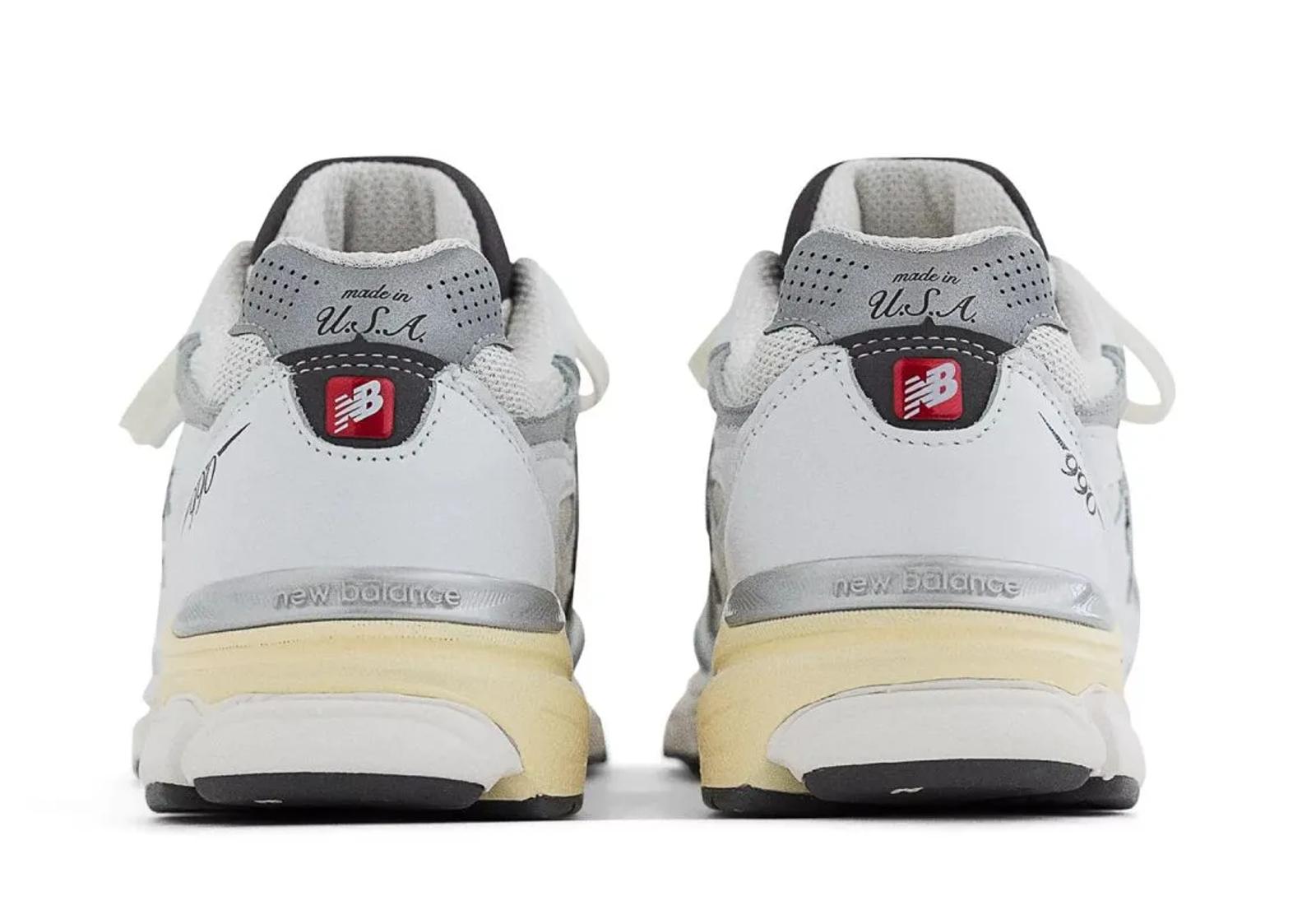 New Balance 990v3 Sea Salt