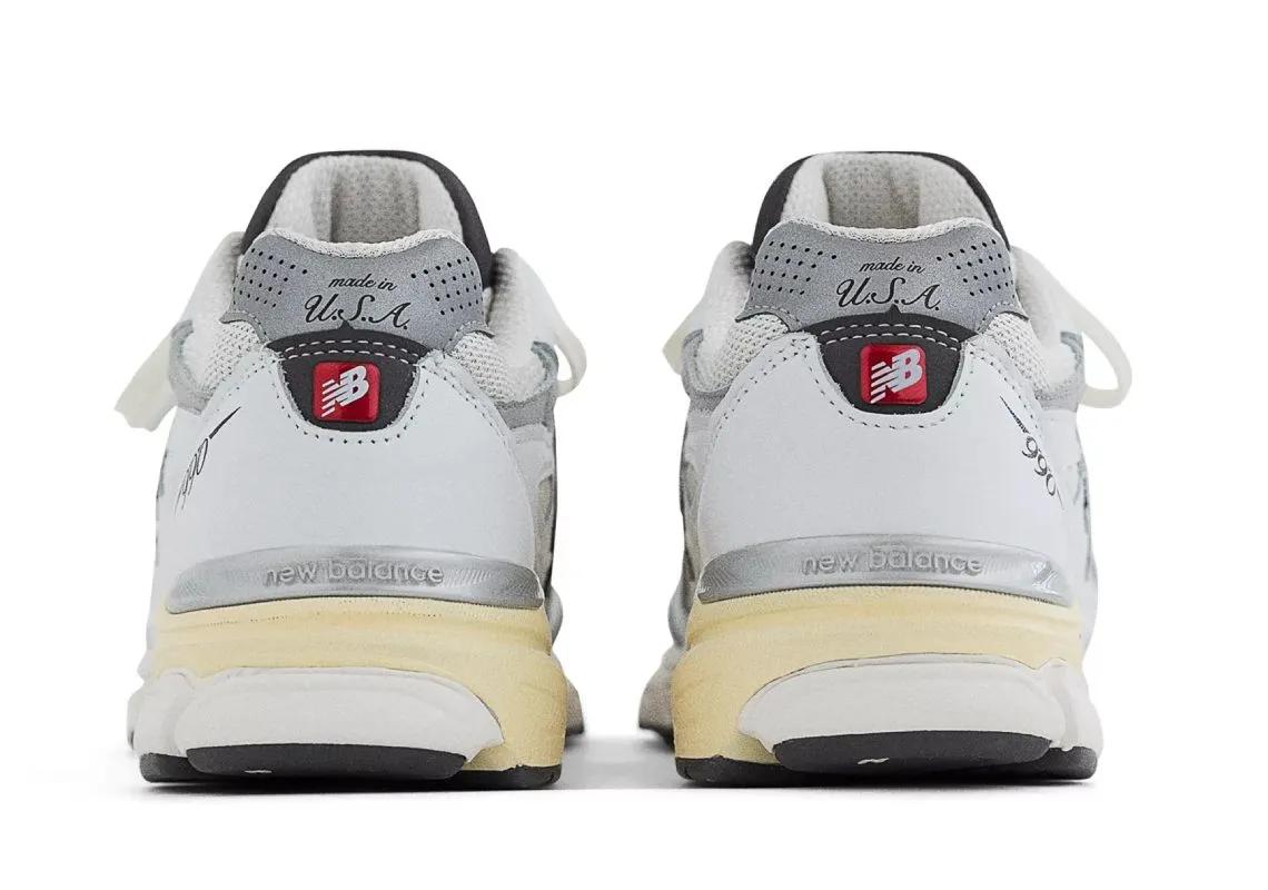 New Balance 990v3 Sea Salt