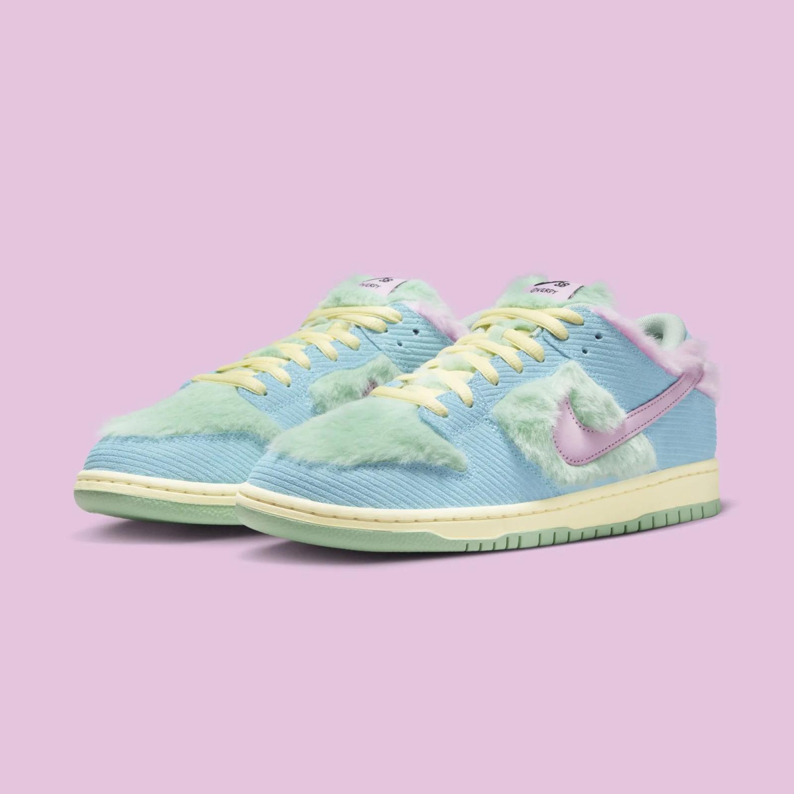 Verdy x Nike SB Dunk Low Pro Visty FN6040-400