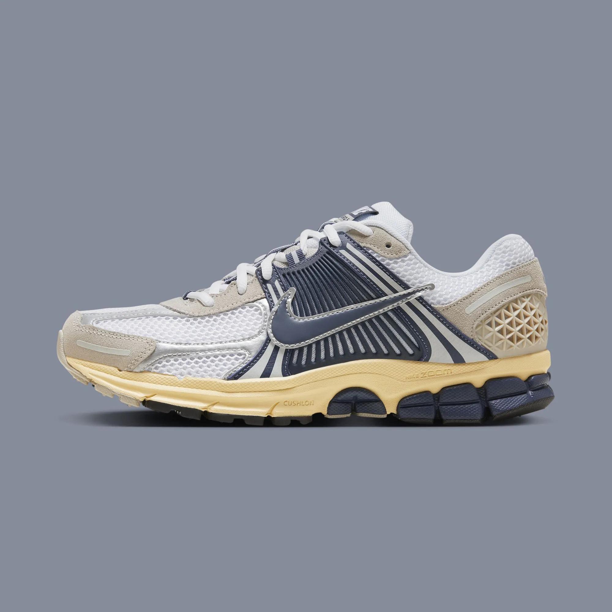 Nike Zoom Vomero 5 Thunder Blue Cream