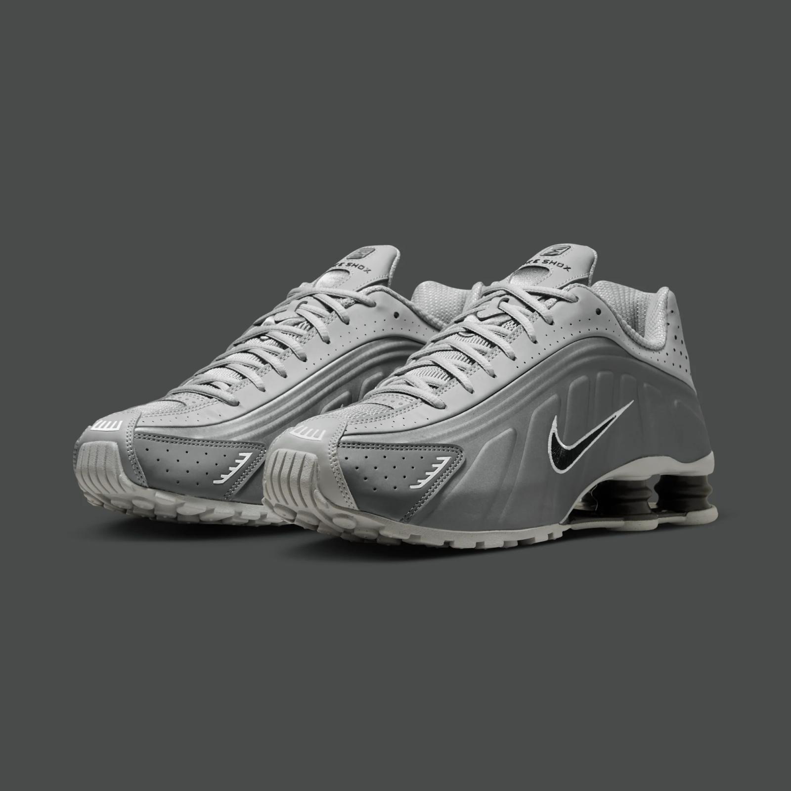 Nike Shox R4 "Light Smoke Grey" drops in 2026