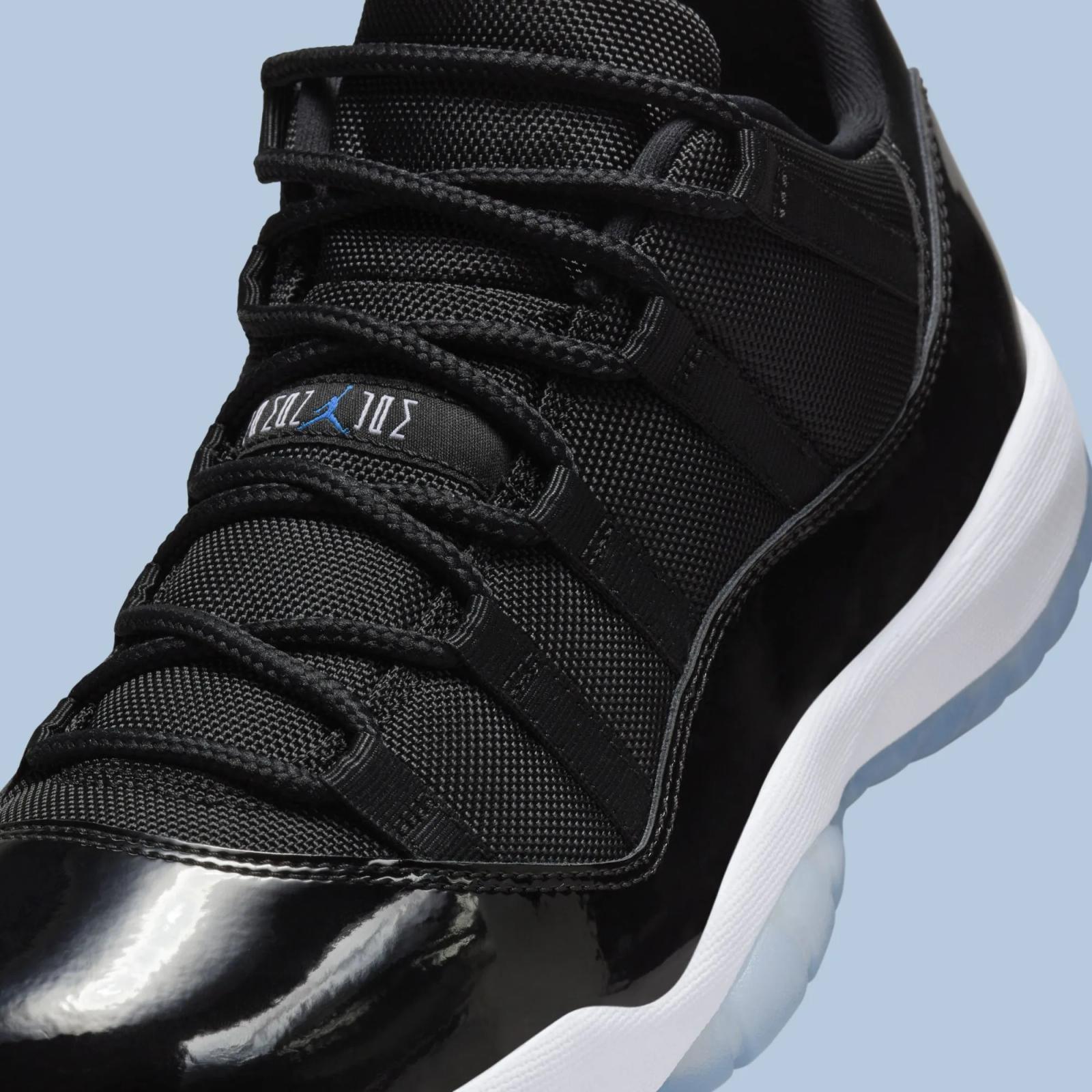 Air Jordan 11 Retro Low Space Jam FV5104-004