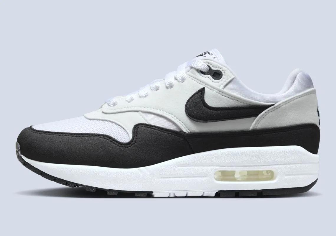 Nike Air Max 1 WMNS Black White