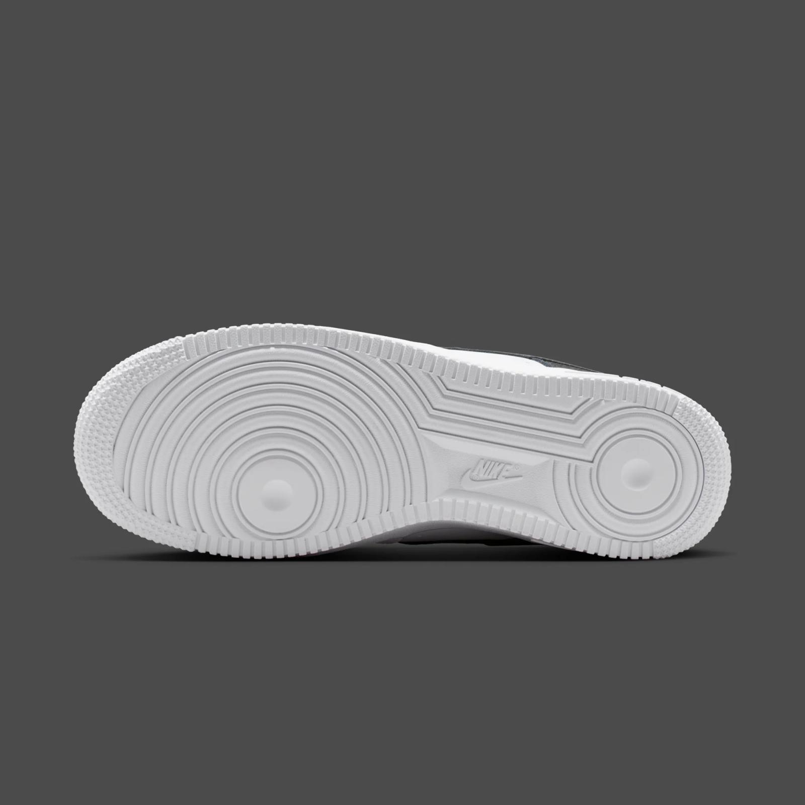 Nike Air Force 1 Low "Shoelery" drops in 2026