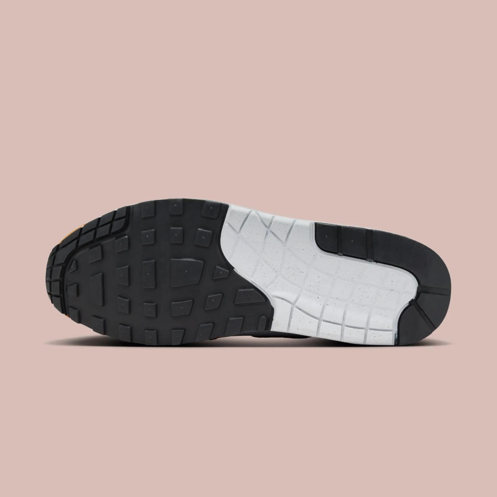 Nike Air Max 1 Essential Monarch FN6952-101