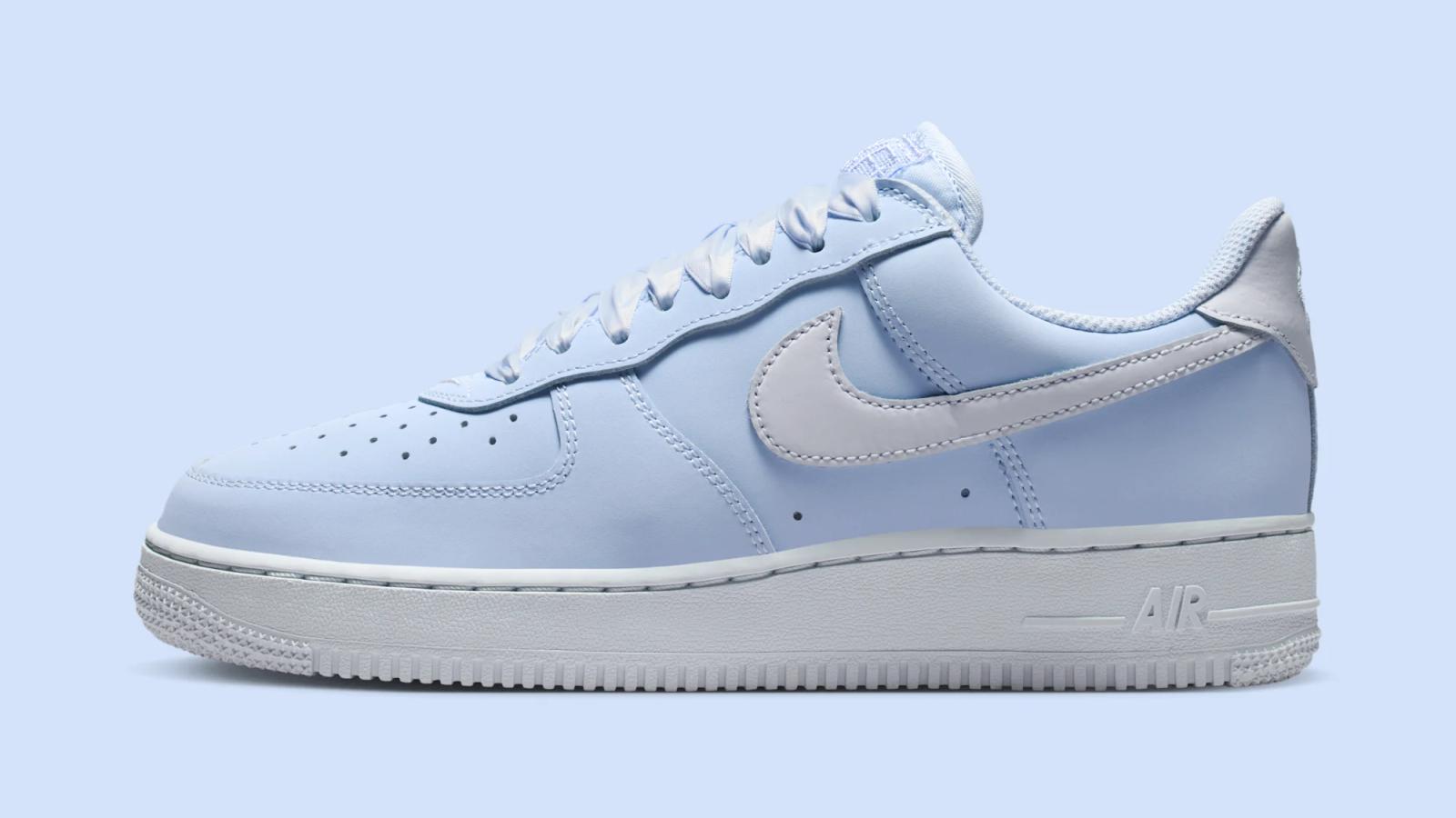 Nike Air Force 1 Low PRM W "Football Grey" drops April 1st, 2026