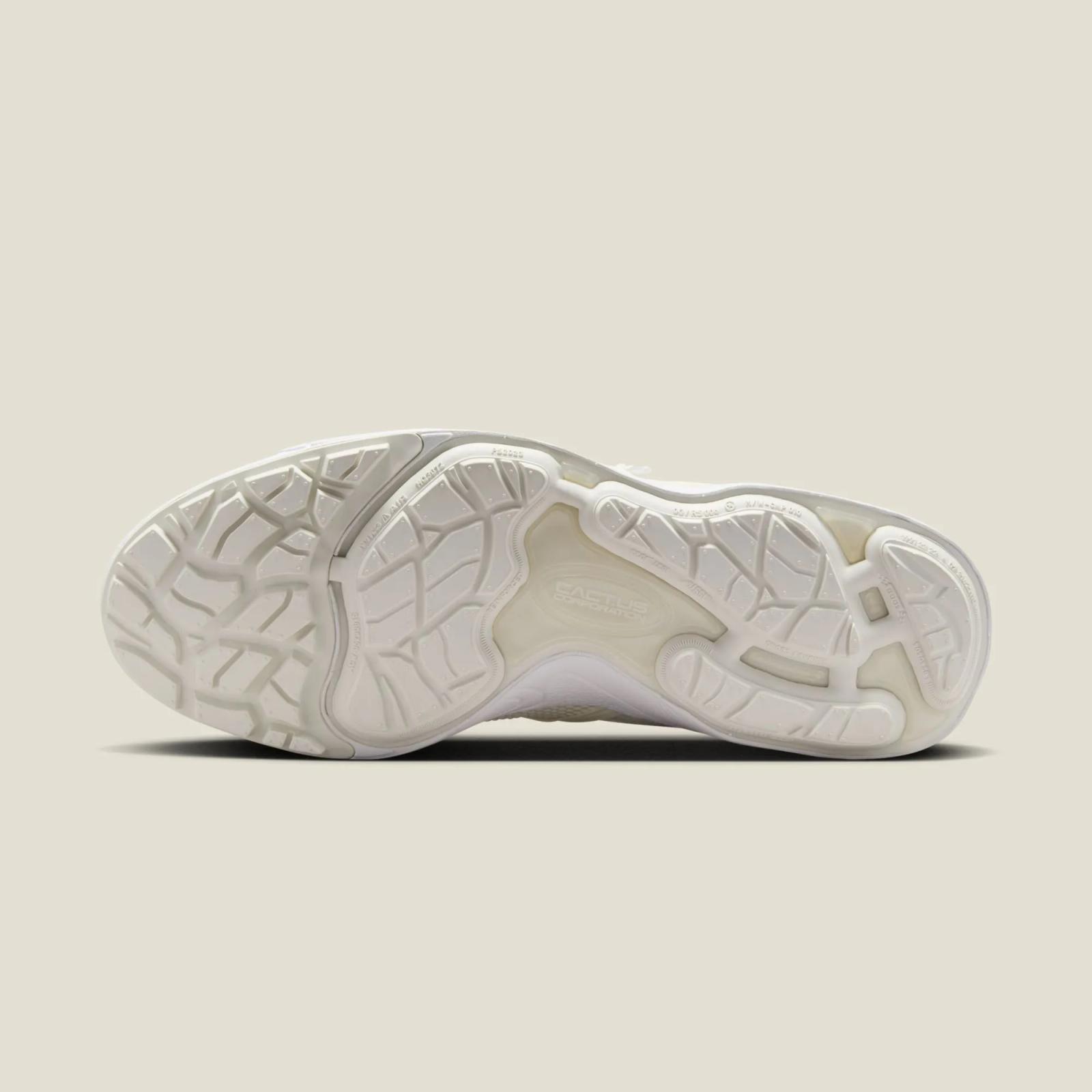 Travis Scott x Nike Shark-a-Don Sail HQ3061-100